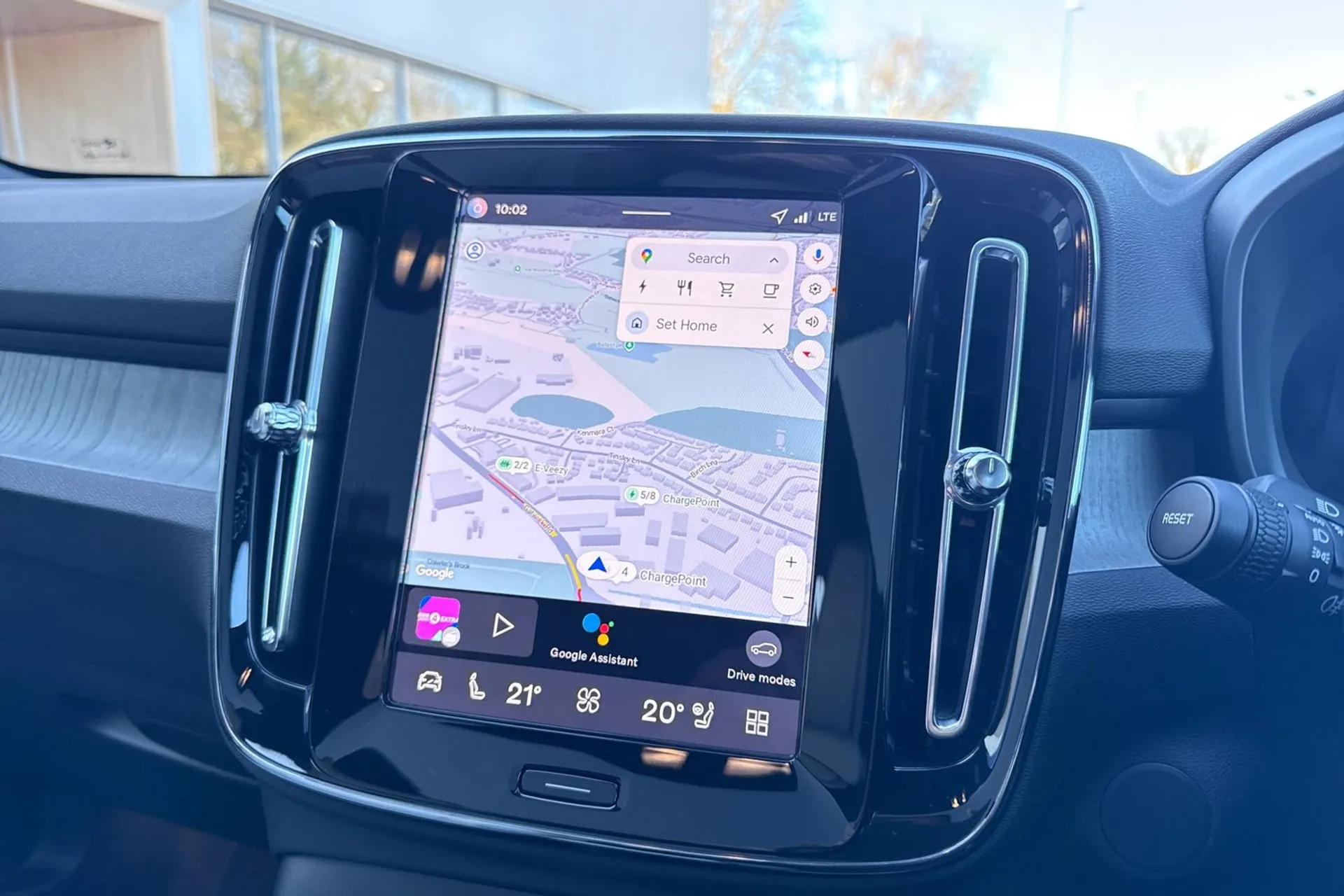 Volvo EC40 thumbnail image number 5