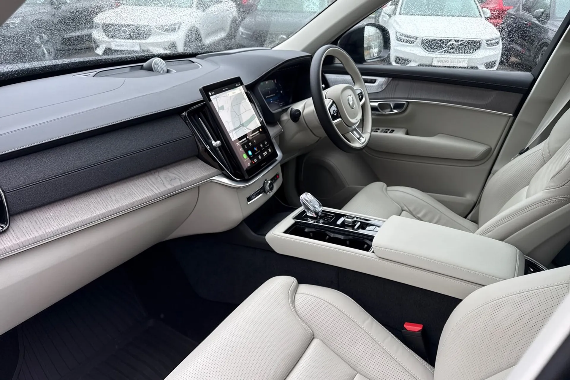 Volvo XC90 thumbnail image number 31