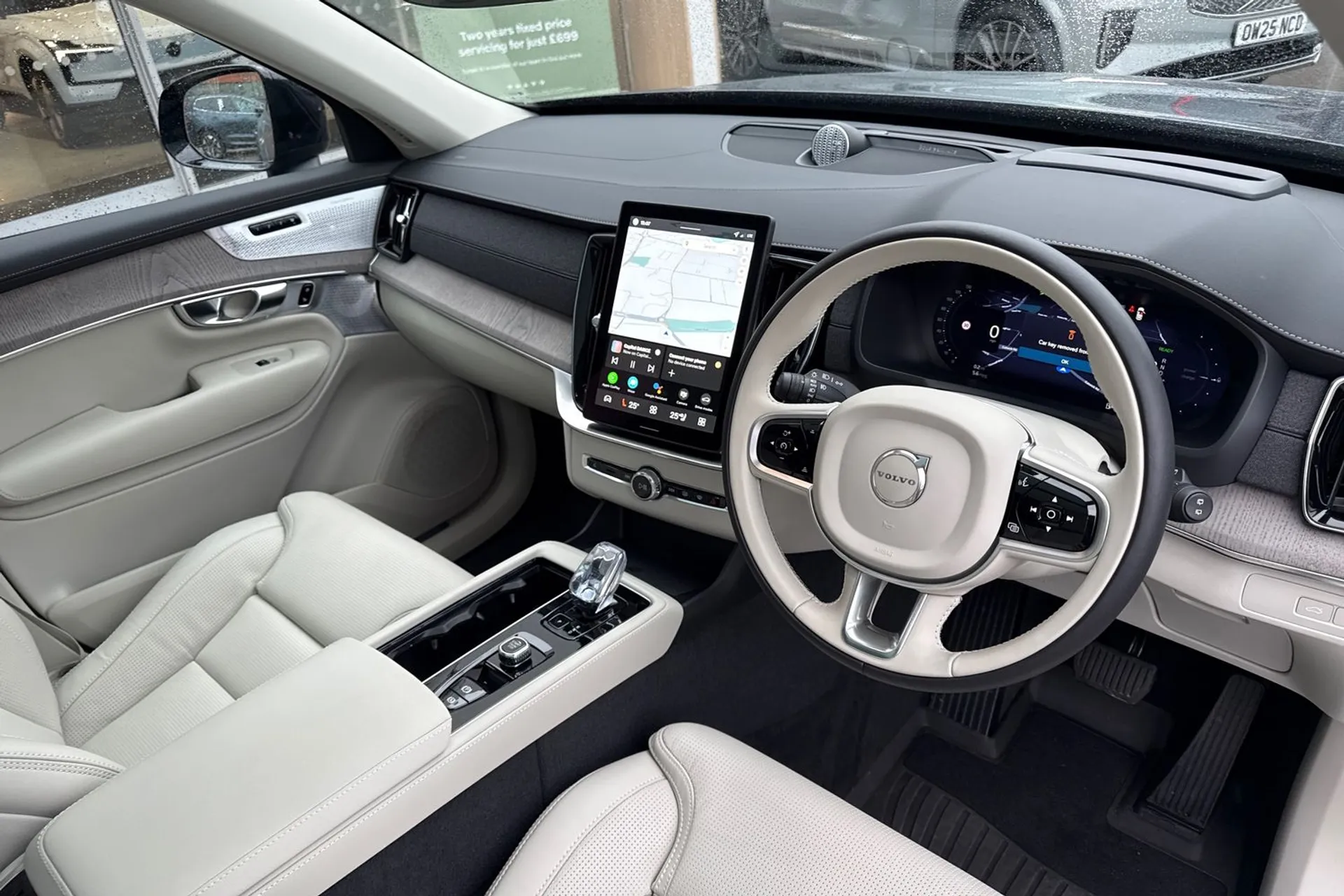 Volvo XC90 thumbnail image number 9