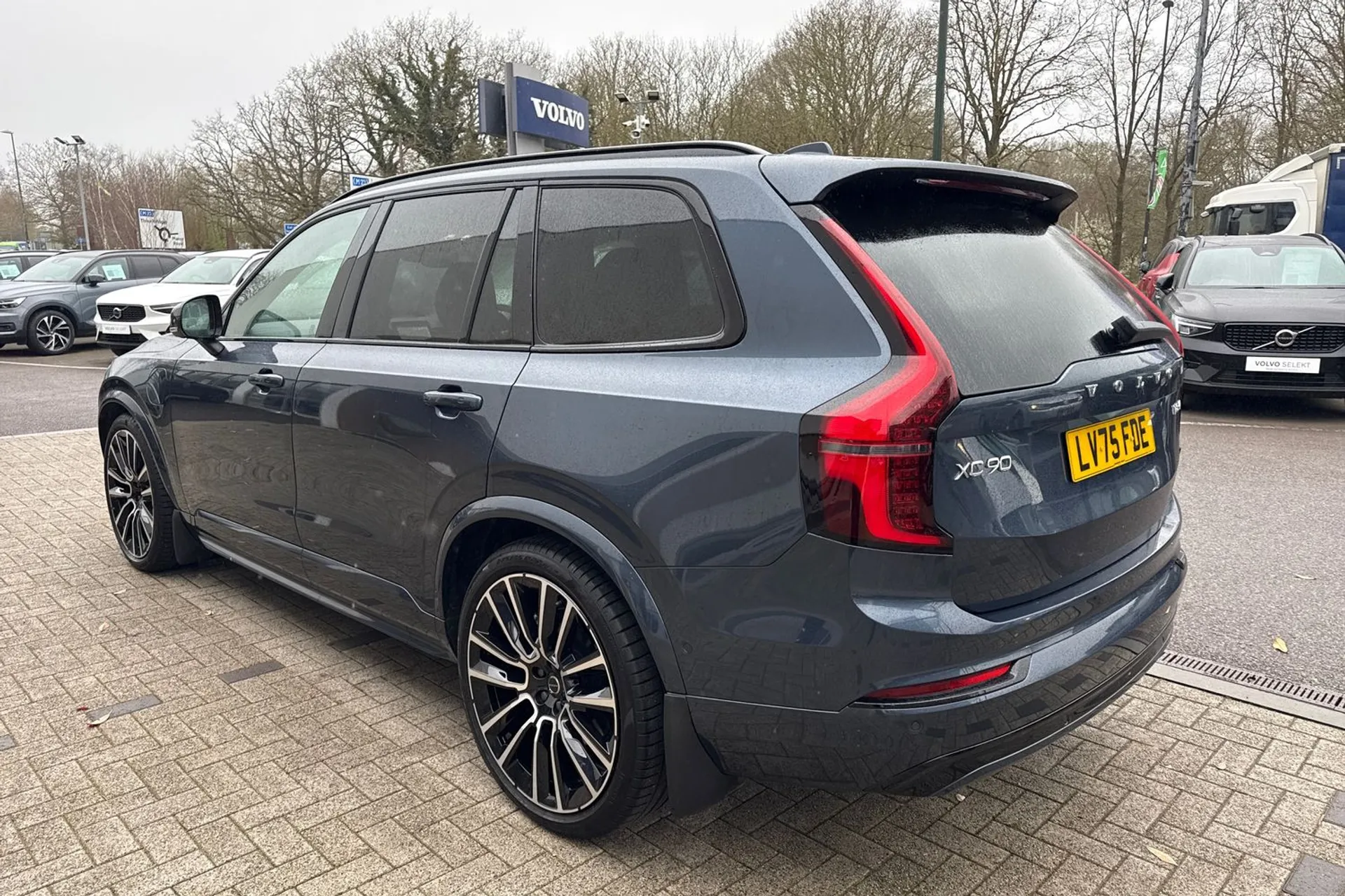 Volvo XC90 thumbnail image number 13