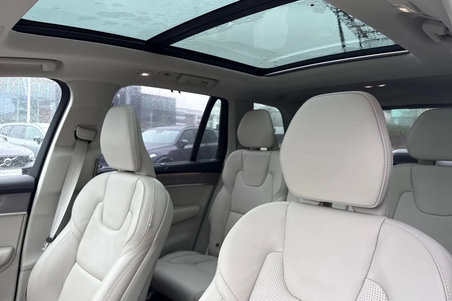 Volvo XC90 thumbnail image number 33