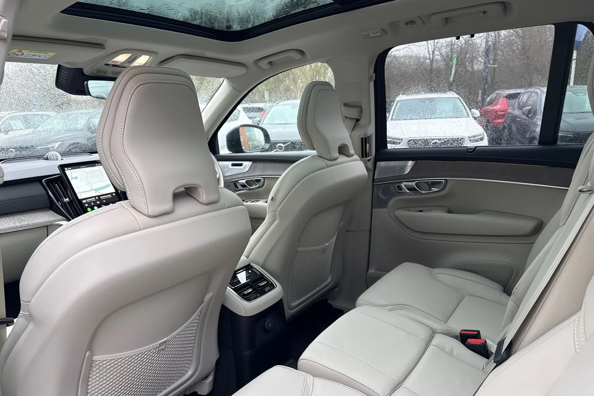 Volvo XC90 thumbnail image number 35