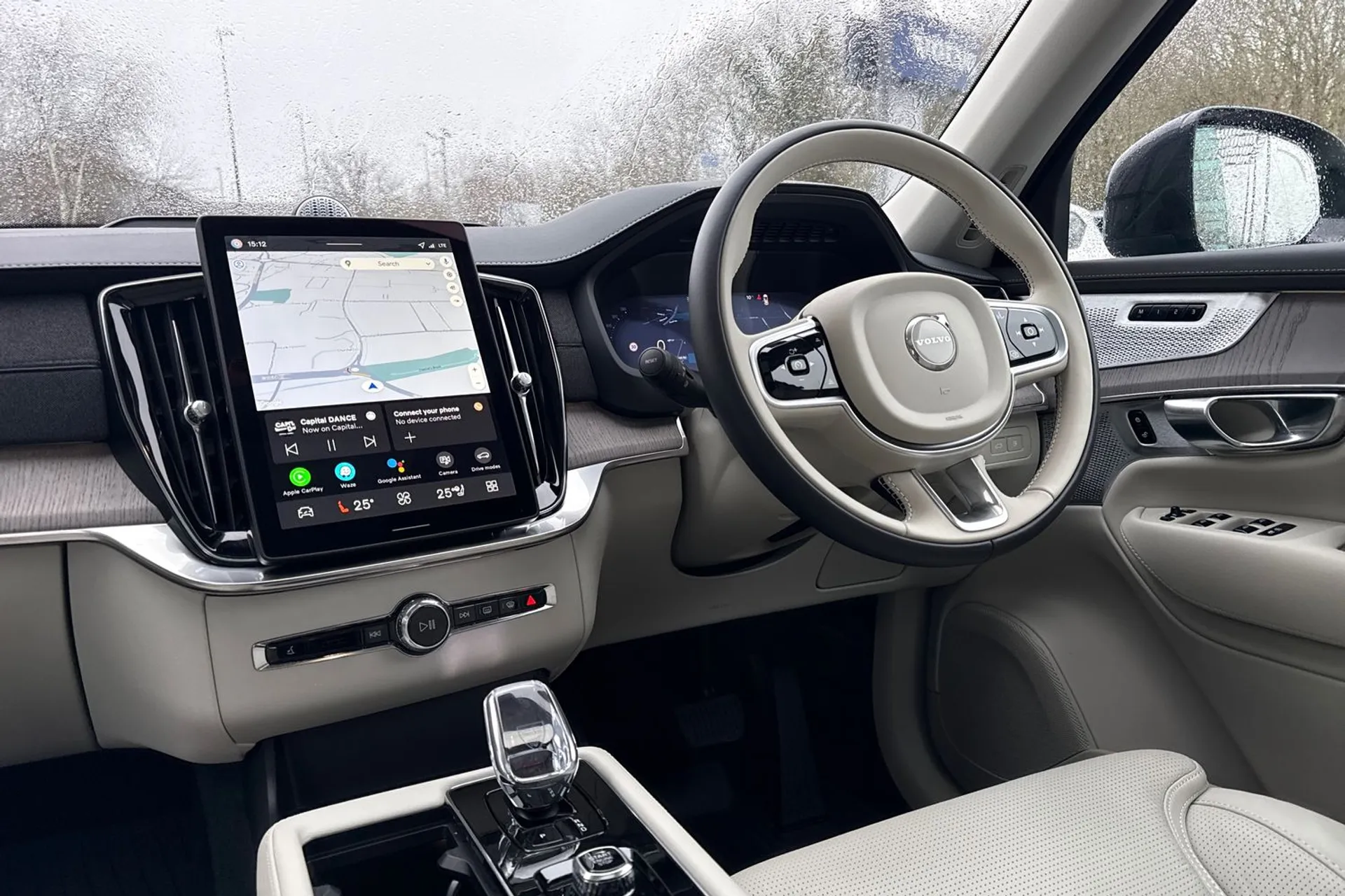 Volvo XC90 thumbnail image number 39