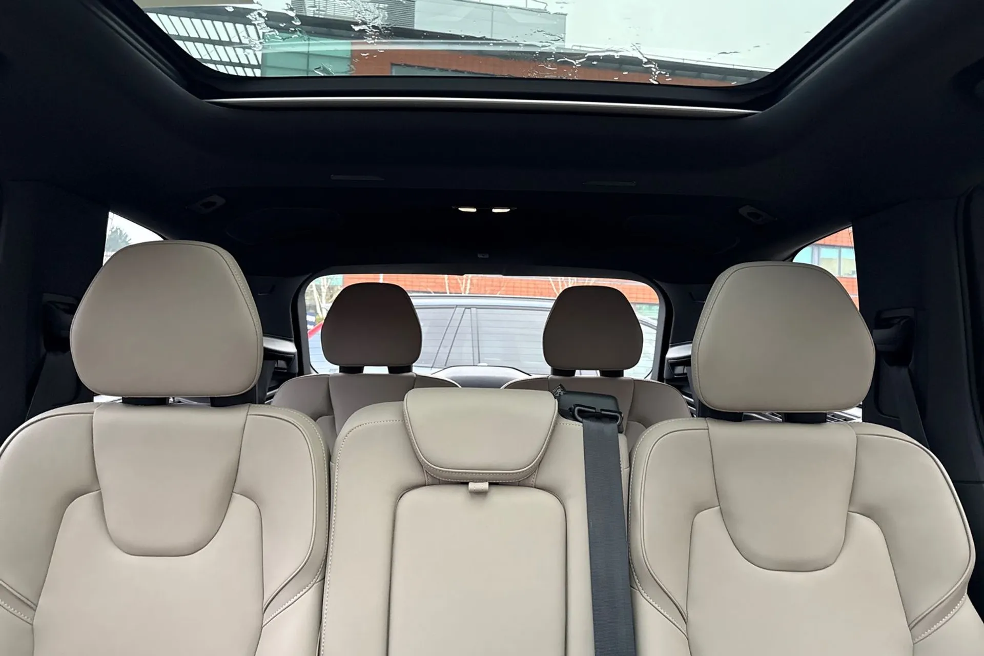 Volvo XC90 thumbnail image number 8