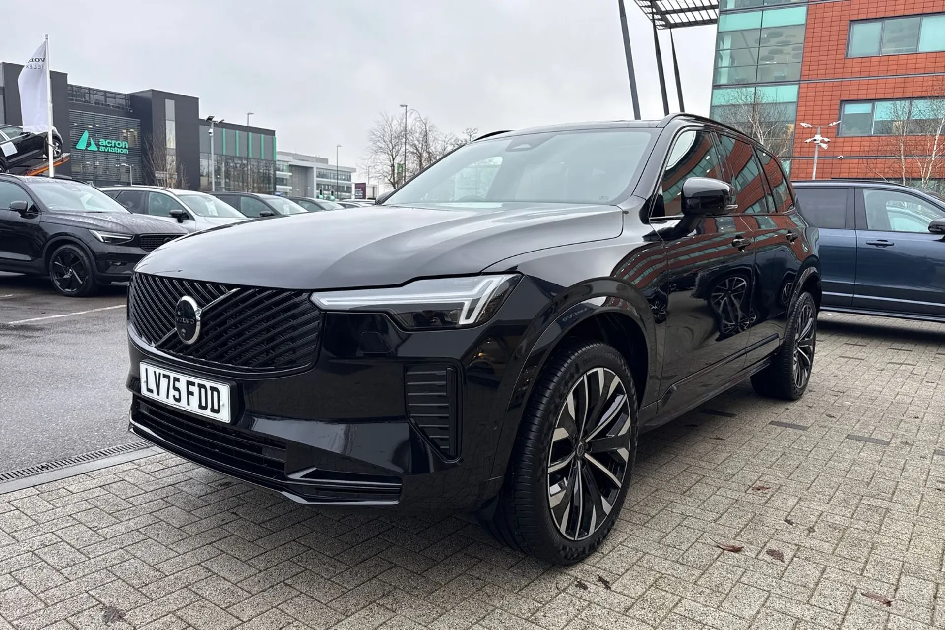 Volvo XC90 thumbnail image number 14