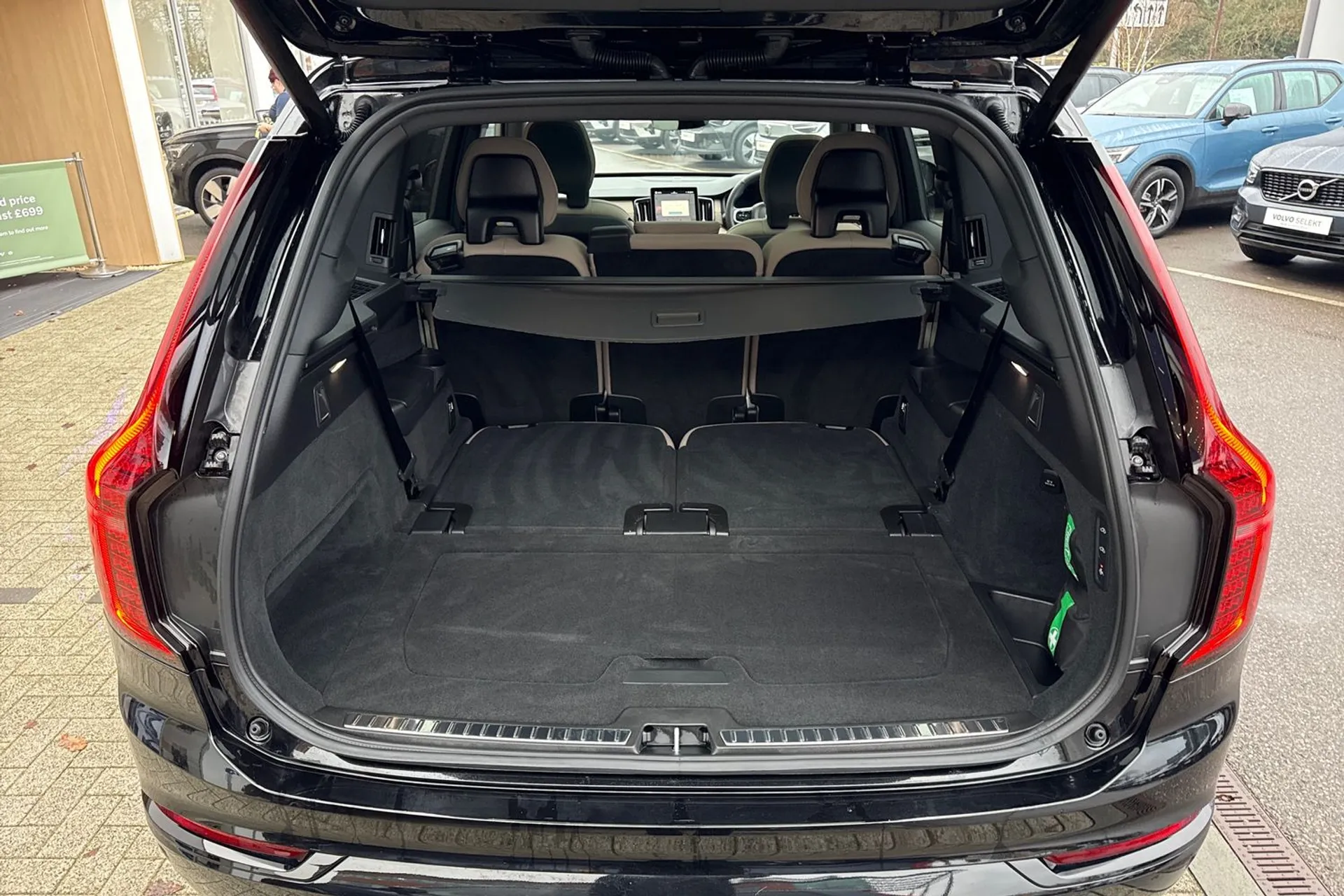 Volvo XC90 thumbnail image number 22