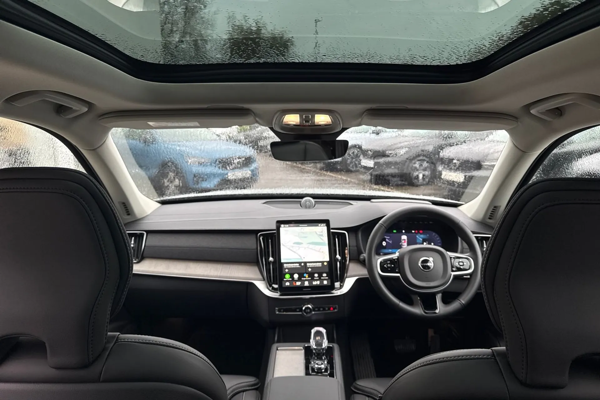 Volvo XC90 thumbnail image number 3