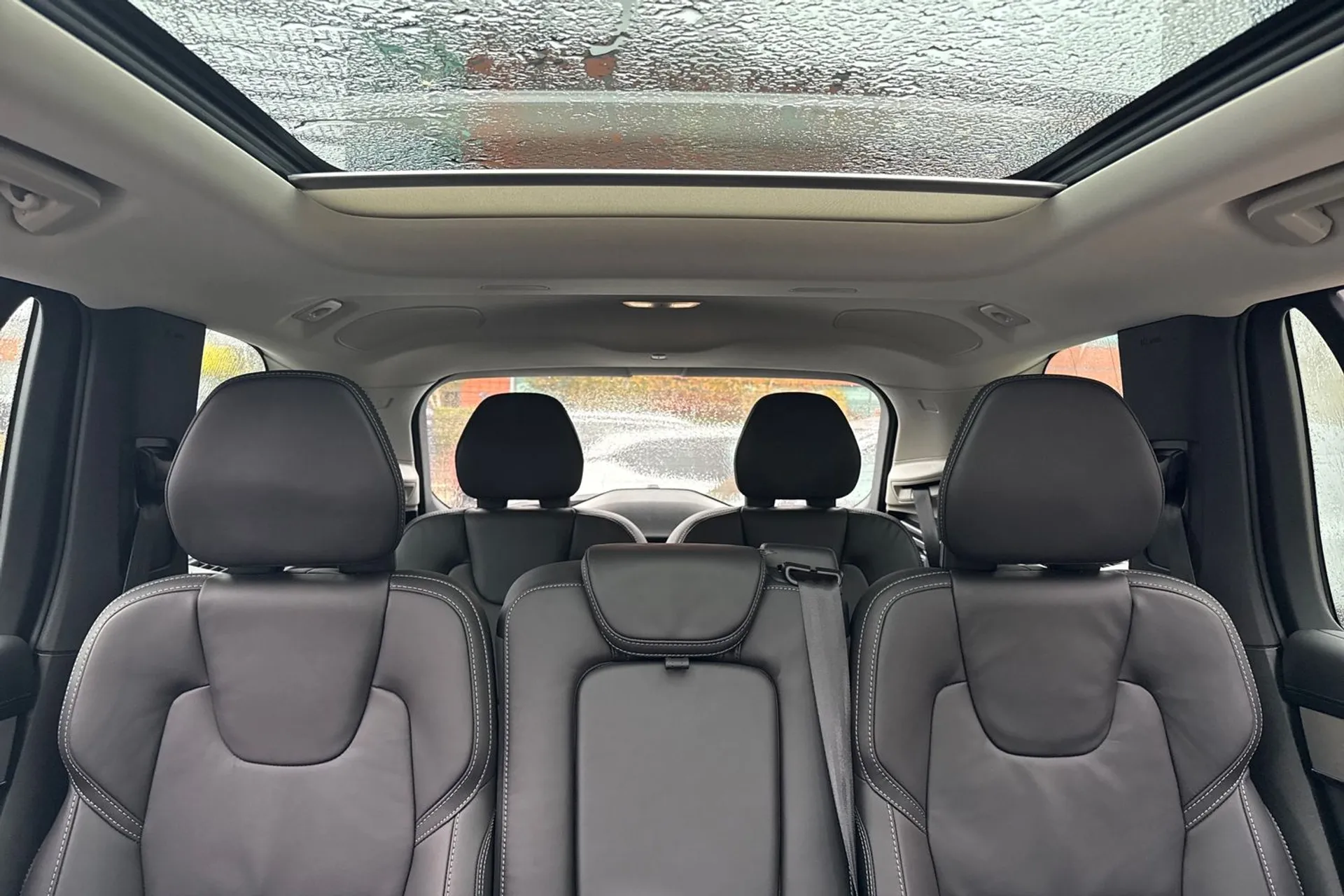 Volvo XC90 thumbnail image number 7