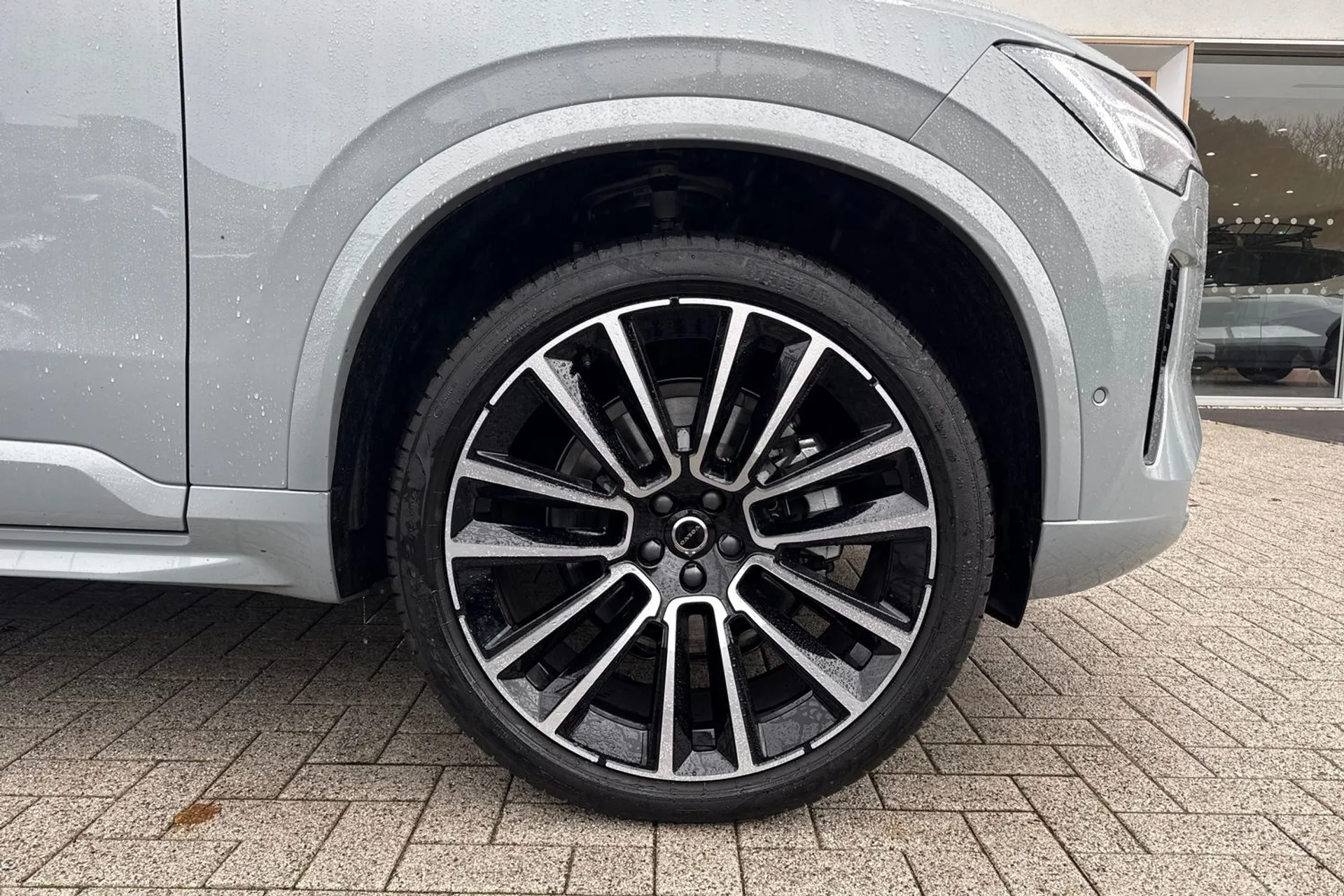 Volvo XC90 thumbnail image number 15