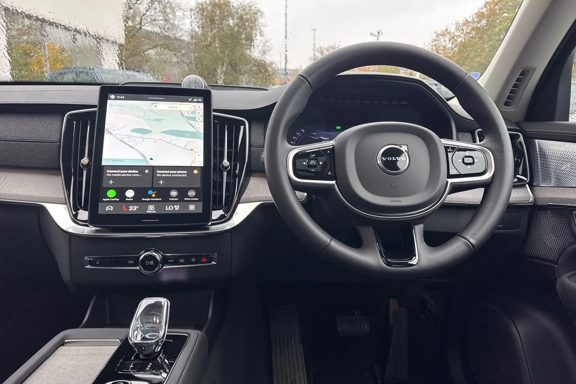 Volvo XC90 thumbnail image number 38