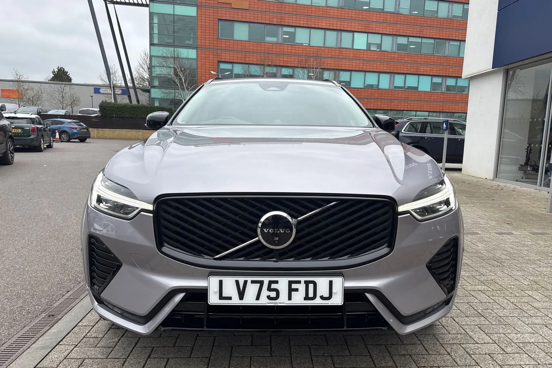 Volvo XC60 thumbnail image number 13