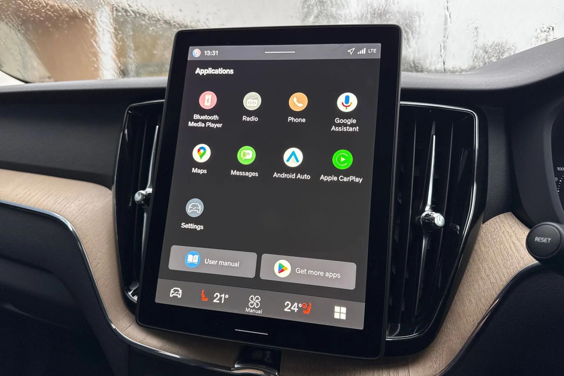 Volvo XC60 thumbnail image number 41