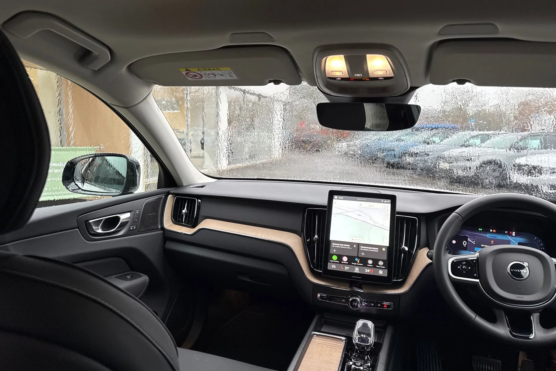 Volvo XC60 thumbnail image number 32