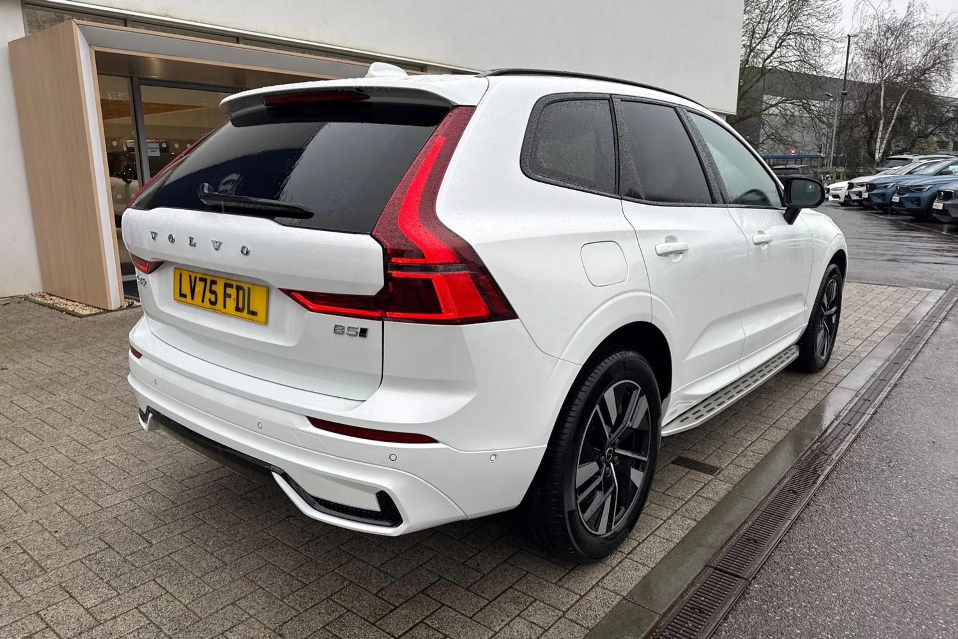 Volvo XC60 thumbnail image number 8