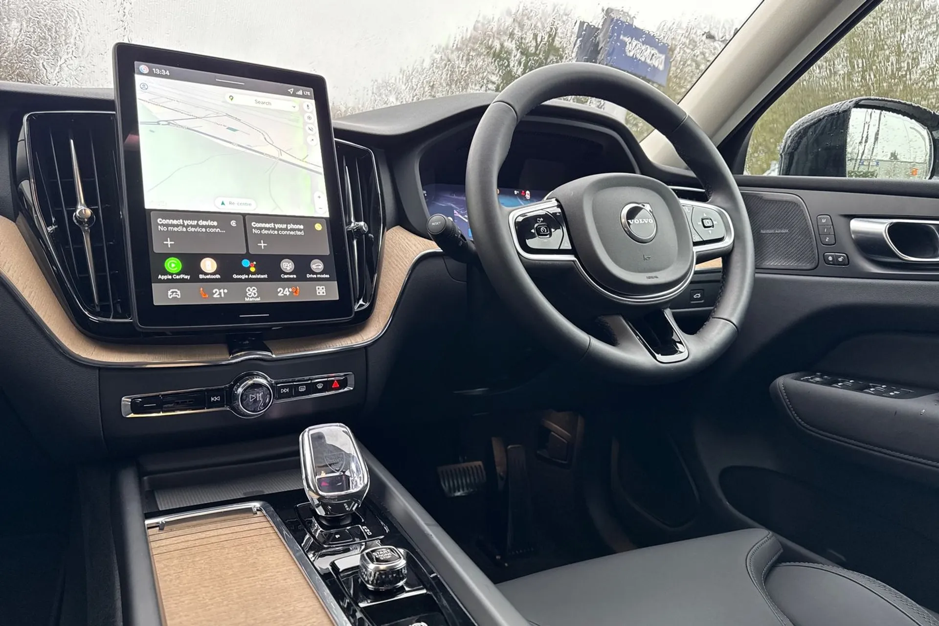 Volvo XC60 thumbnail image number 35