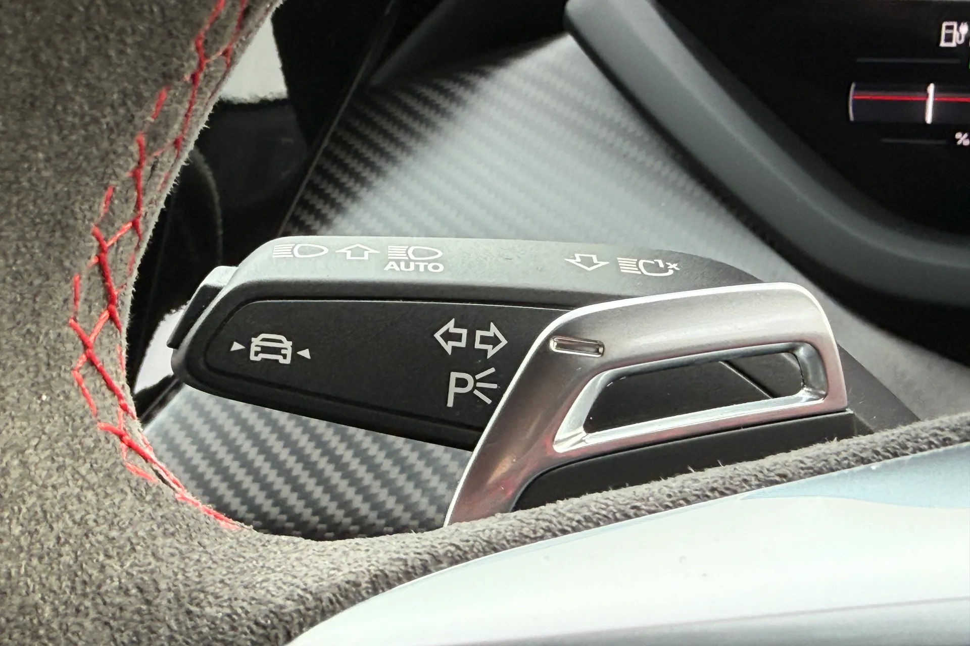 Audi RS e-tron GT thumbnail image number 22