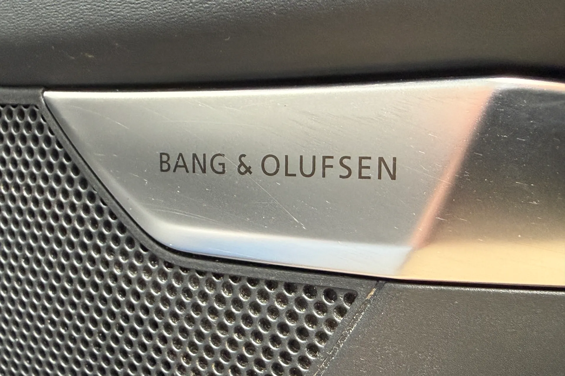 Audi RS e-tron GT thumbnail image number 10