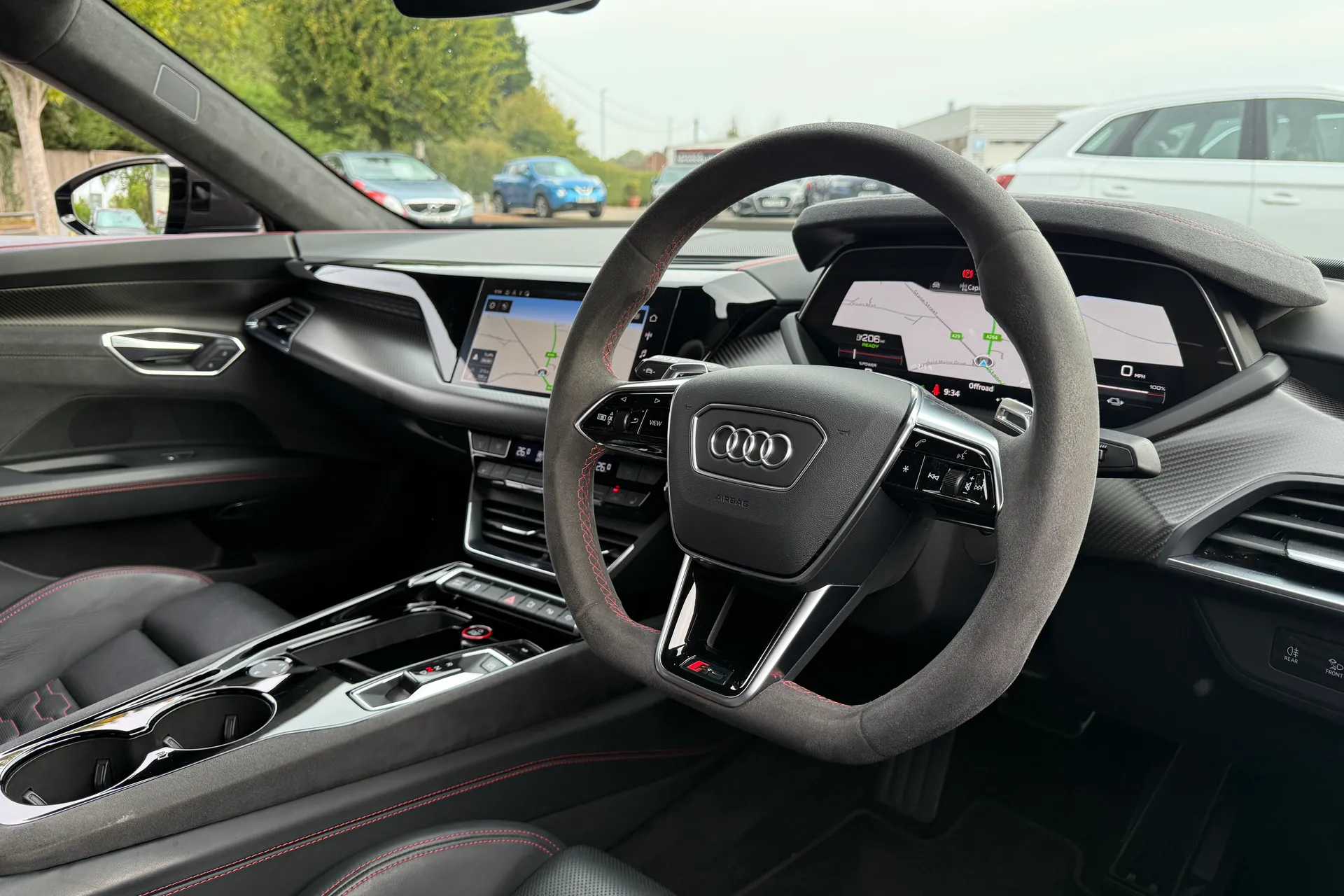 Audi RS e-tron GT thumbnail image number 32