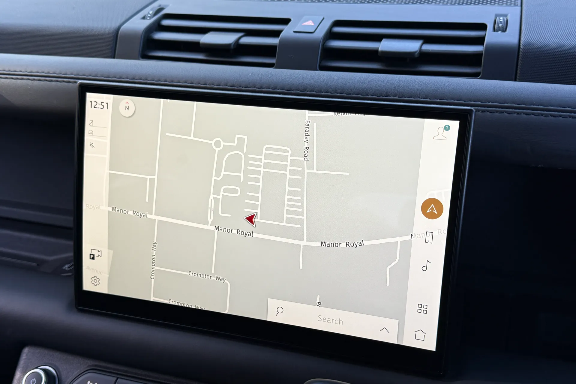 LAND ROVER DEFENDER thumbnail image number 5