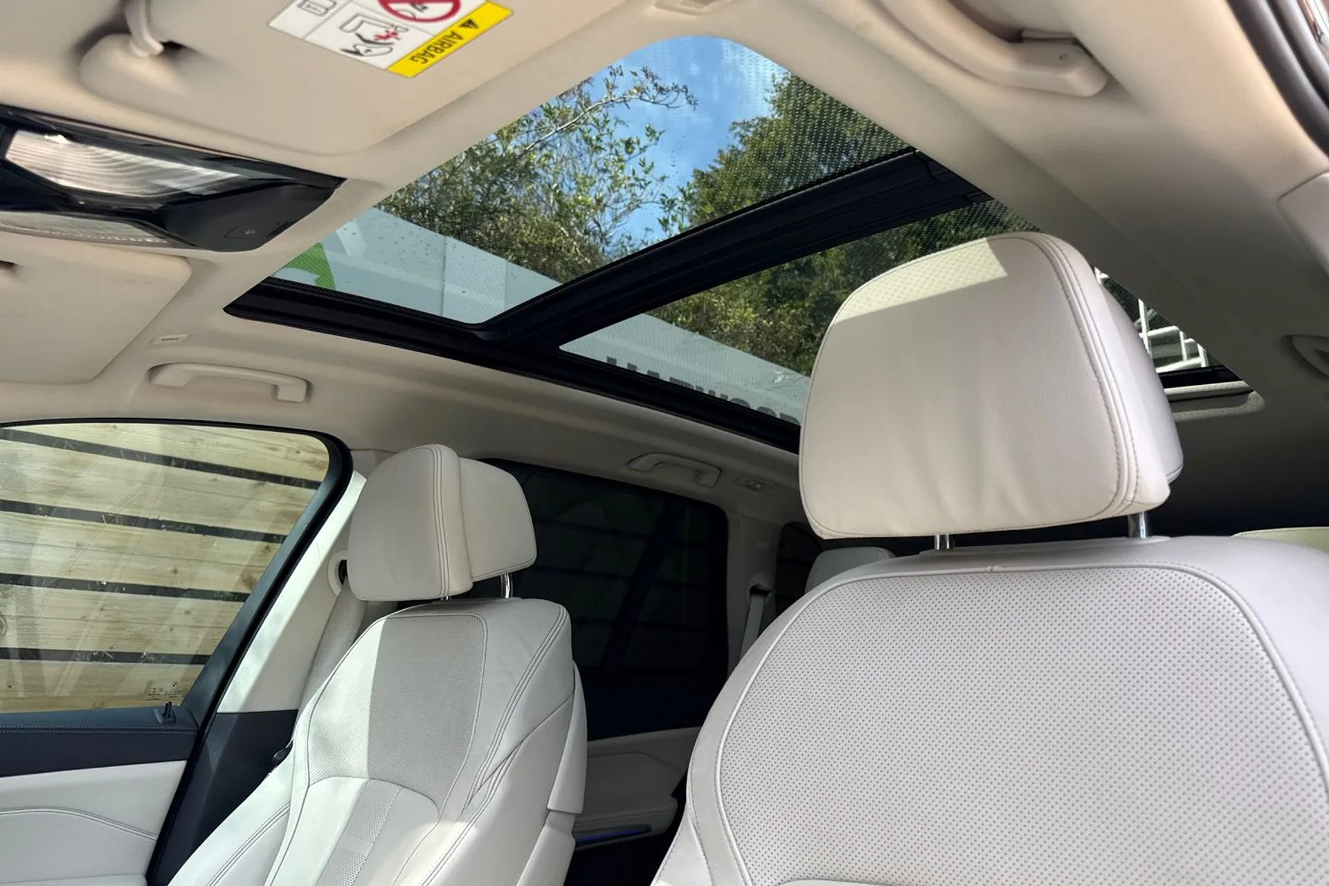 BMW X5 thumbnail image number 28