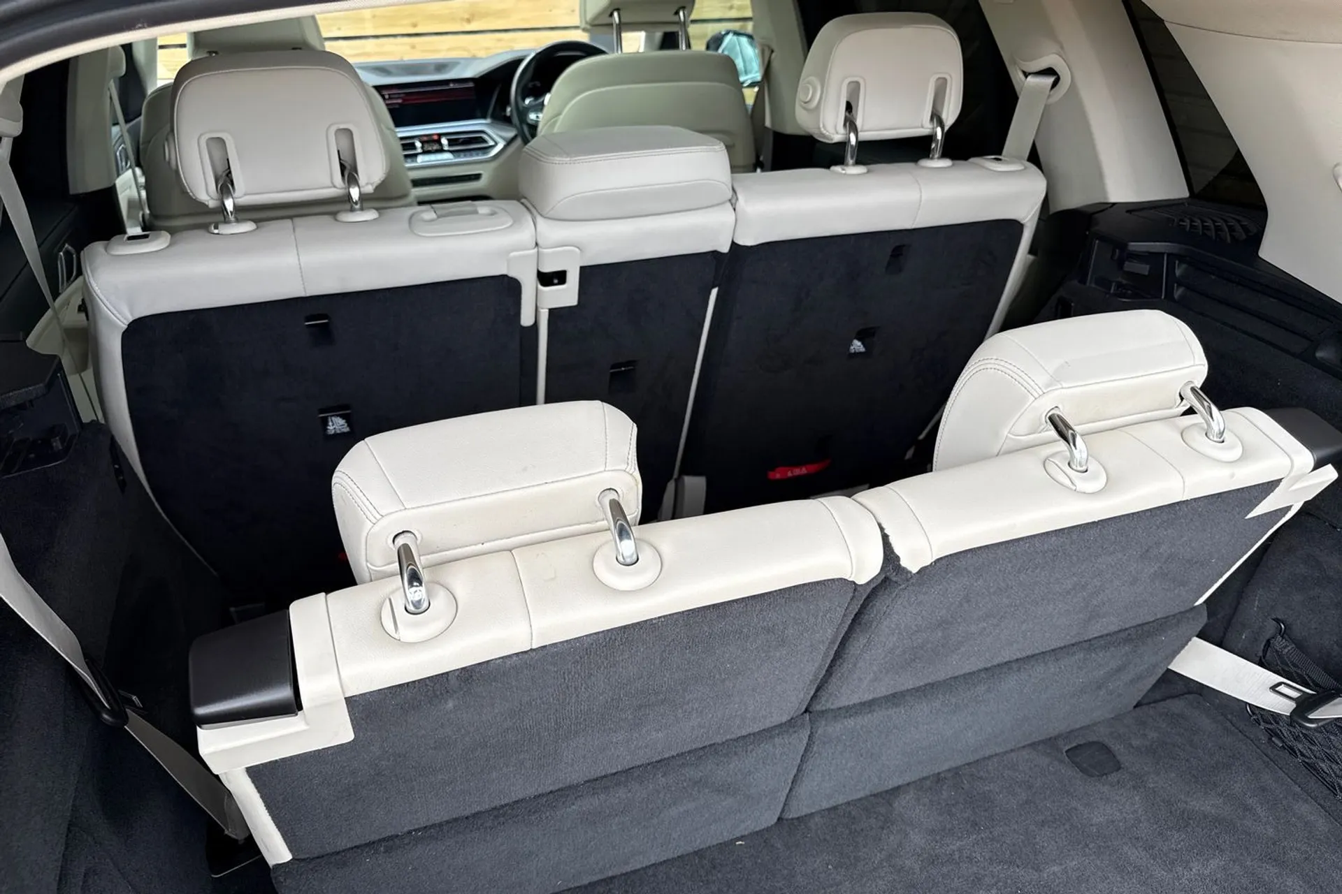 BMW X5 thumbnail image number 21