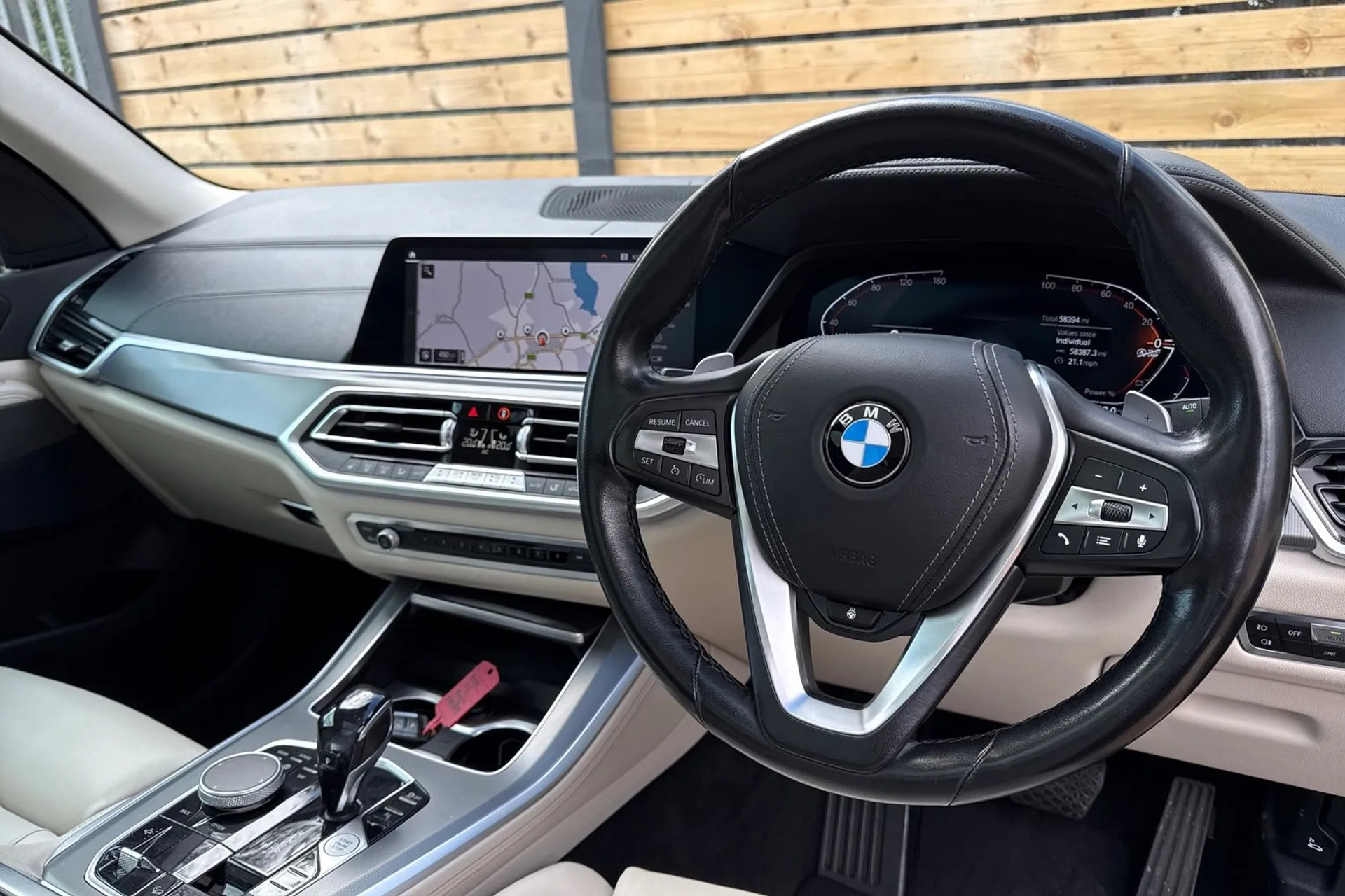 BMW X5 thumbnail image number 25