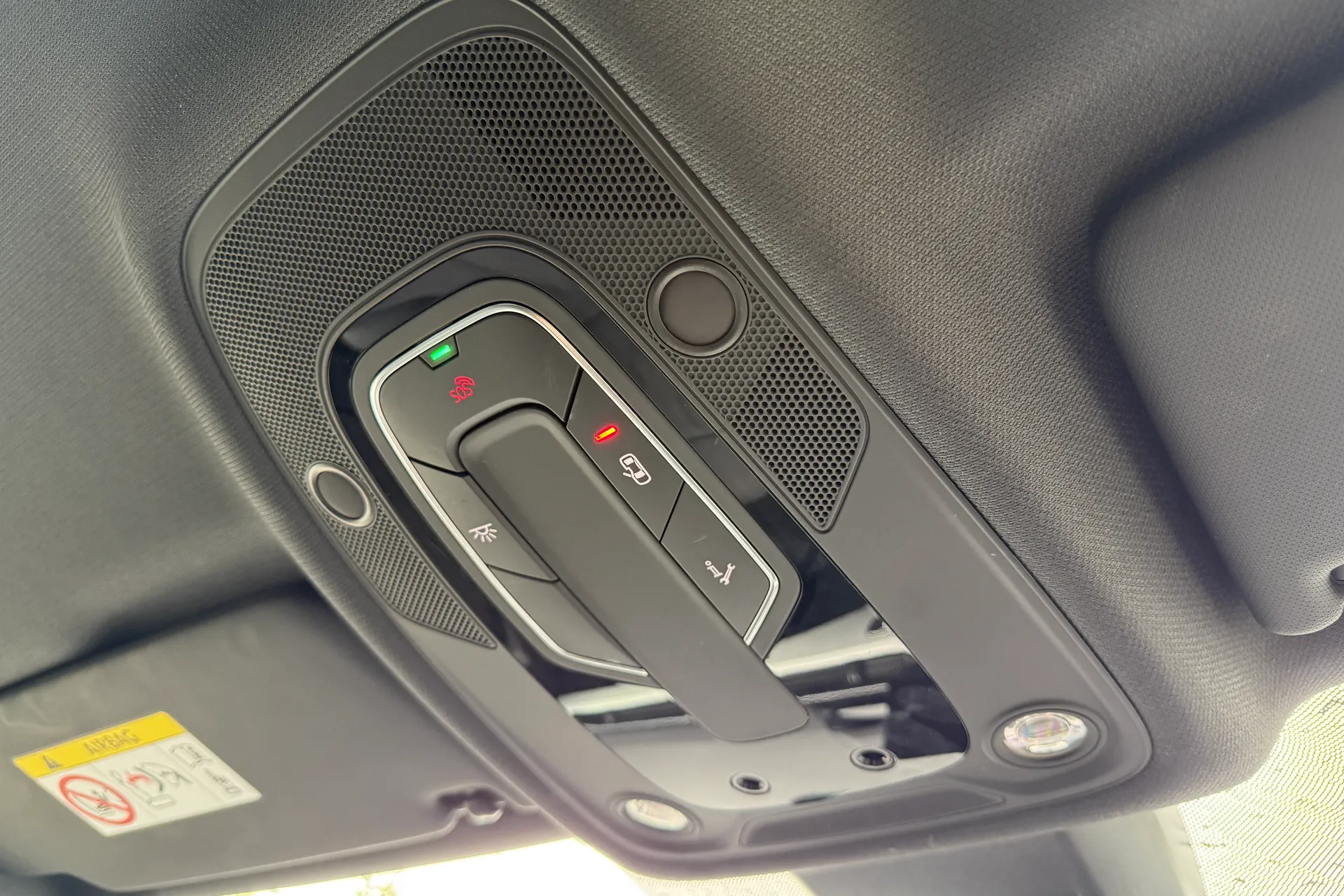 Audi A4 thumbnail image number 17