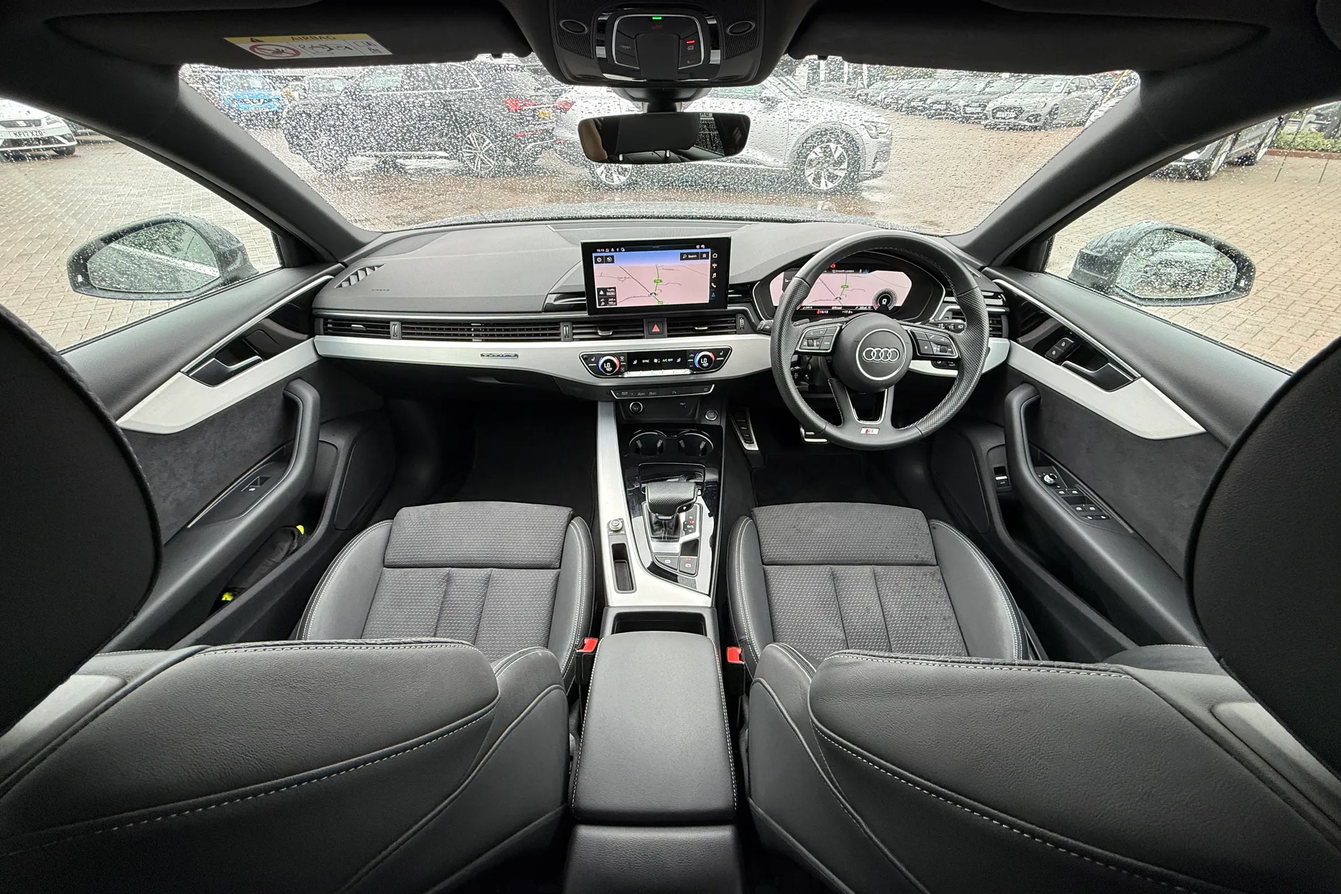 Audi A4 thumbnail image number 3