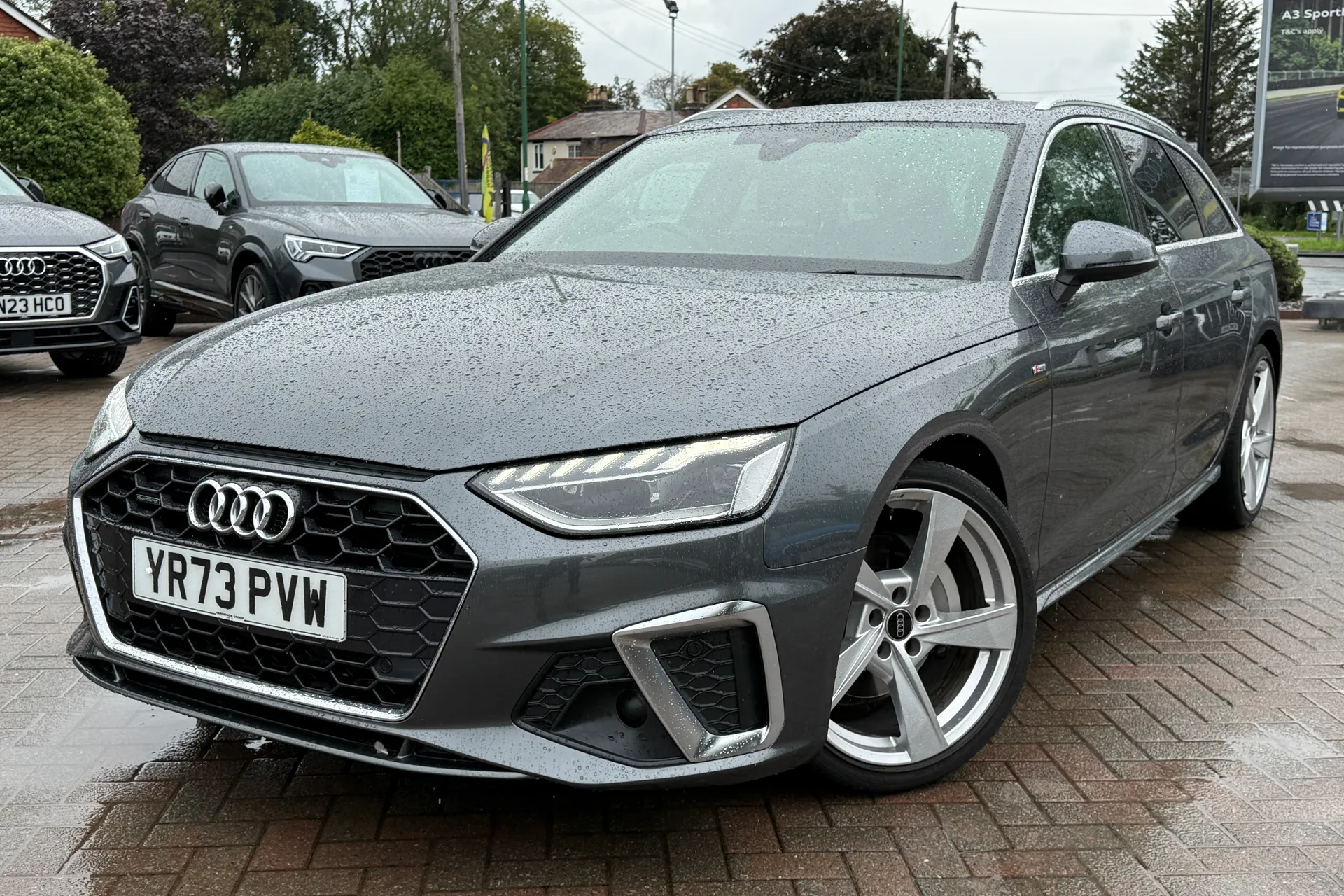 Audi A4 thumbnail image number 22