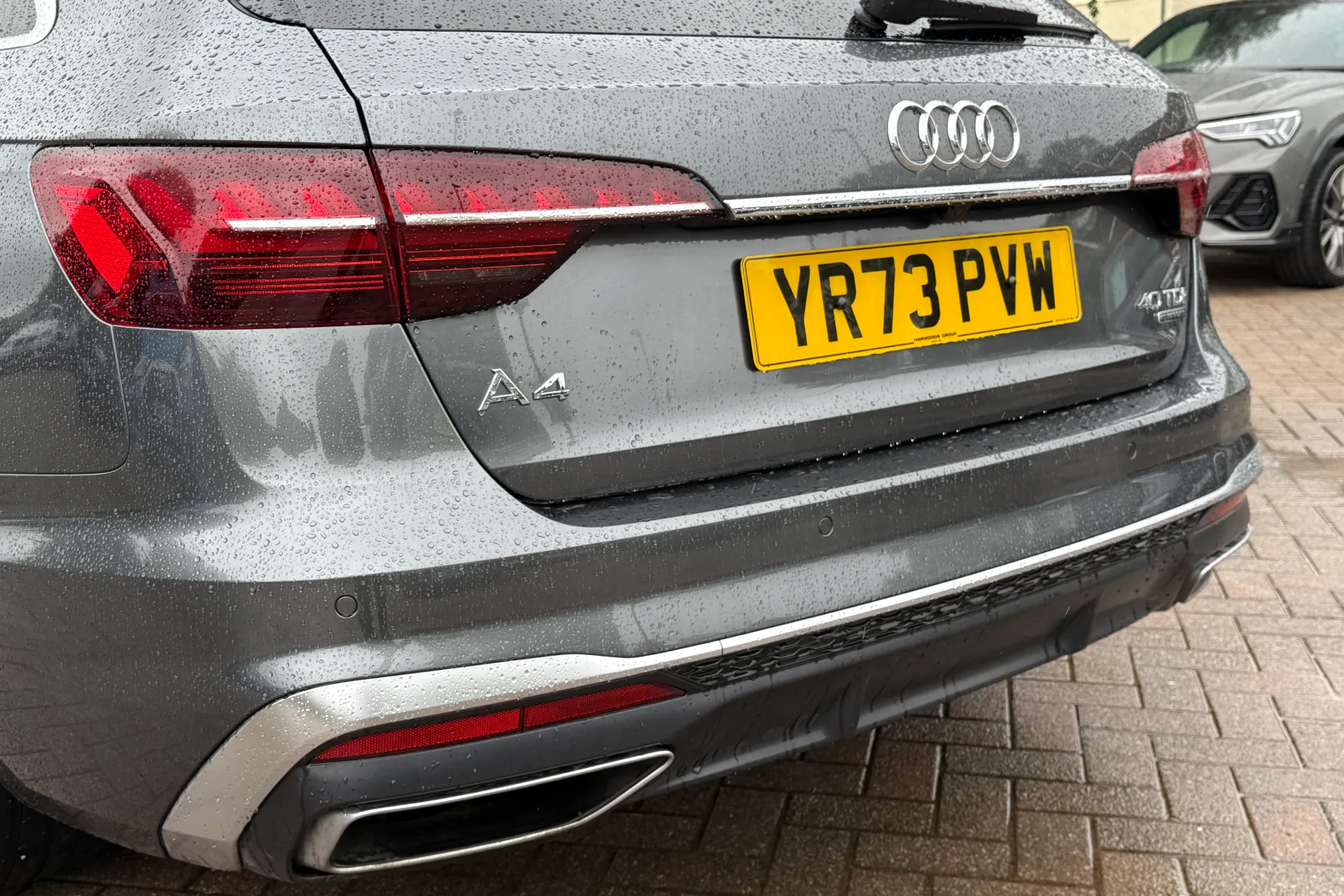 Audi A4 thumbnail image number 45