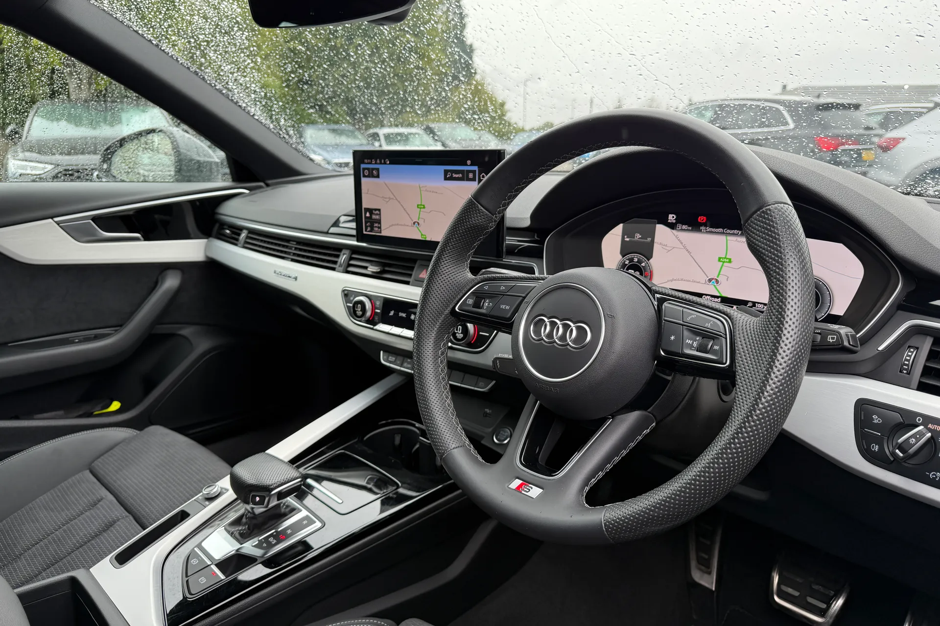 Audi A4 thumbnail image number 24