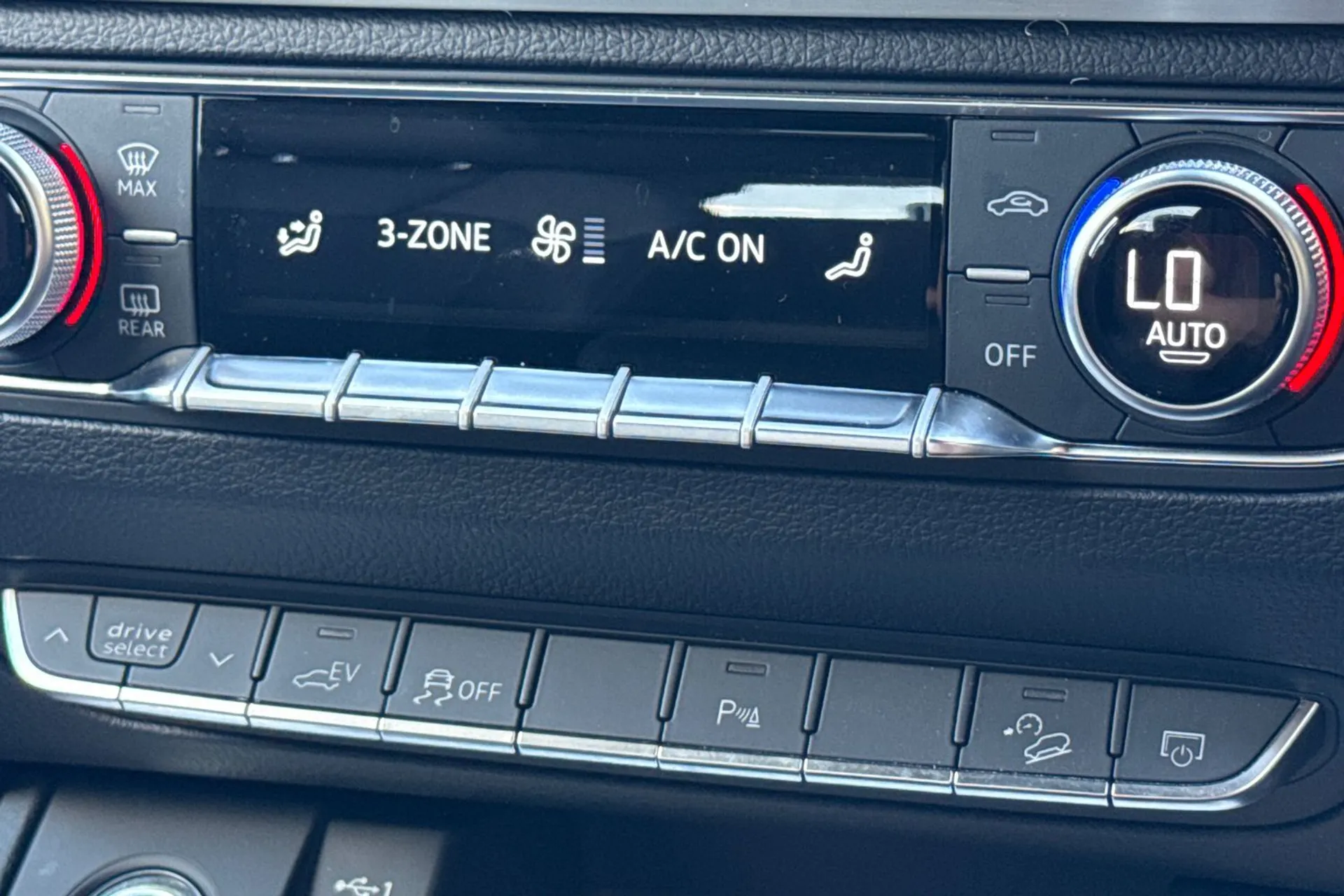 Audi Q5 thumbnail image number 38