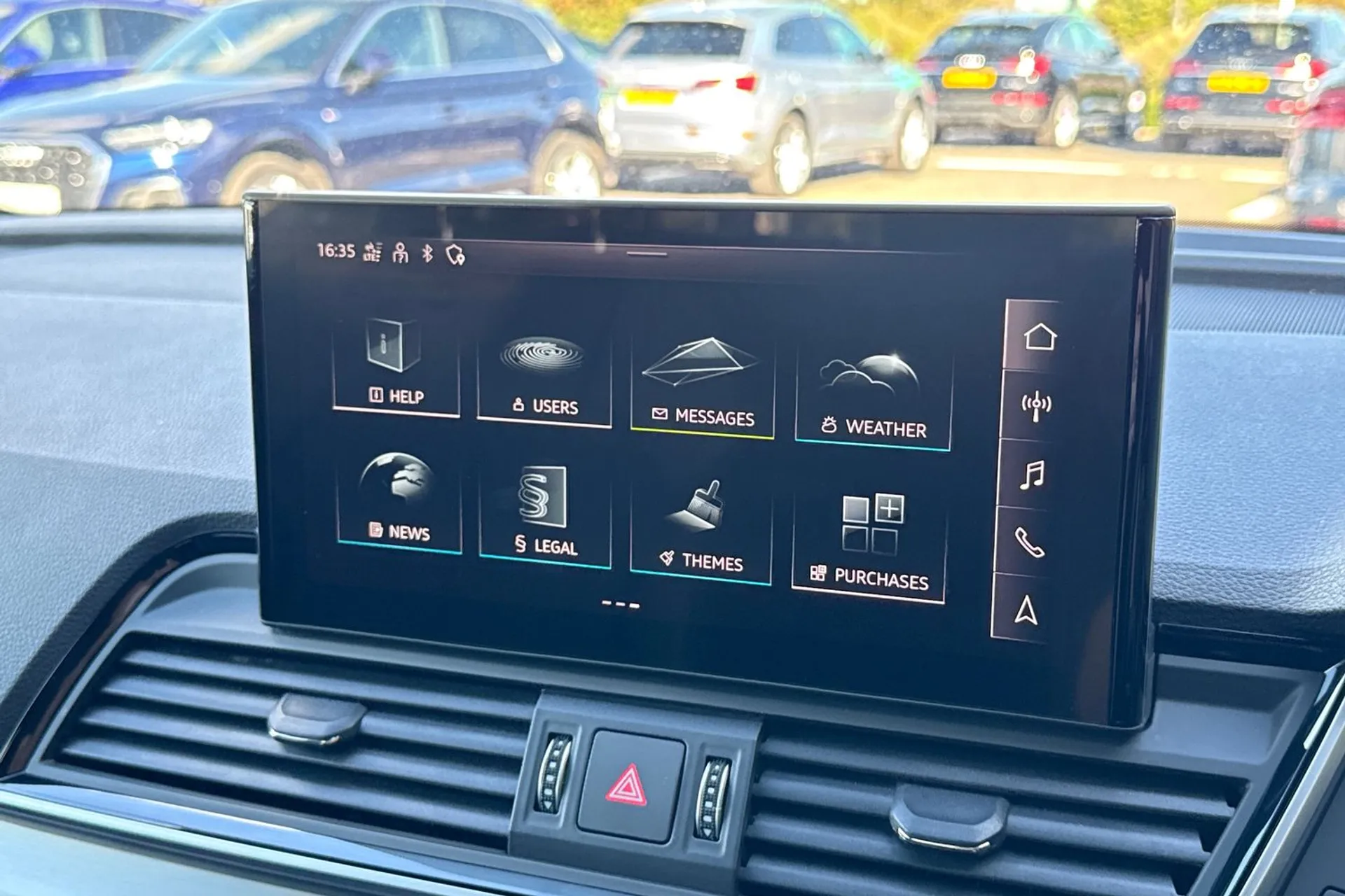 Audi Q5 thumbnail image number 36