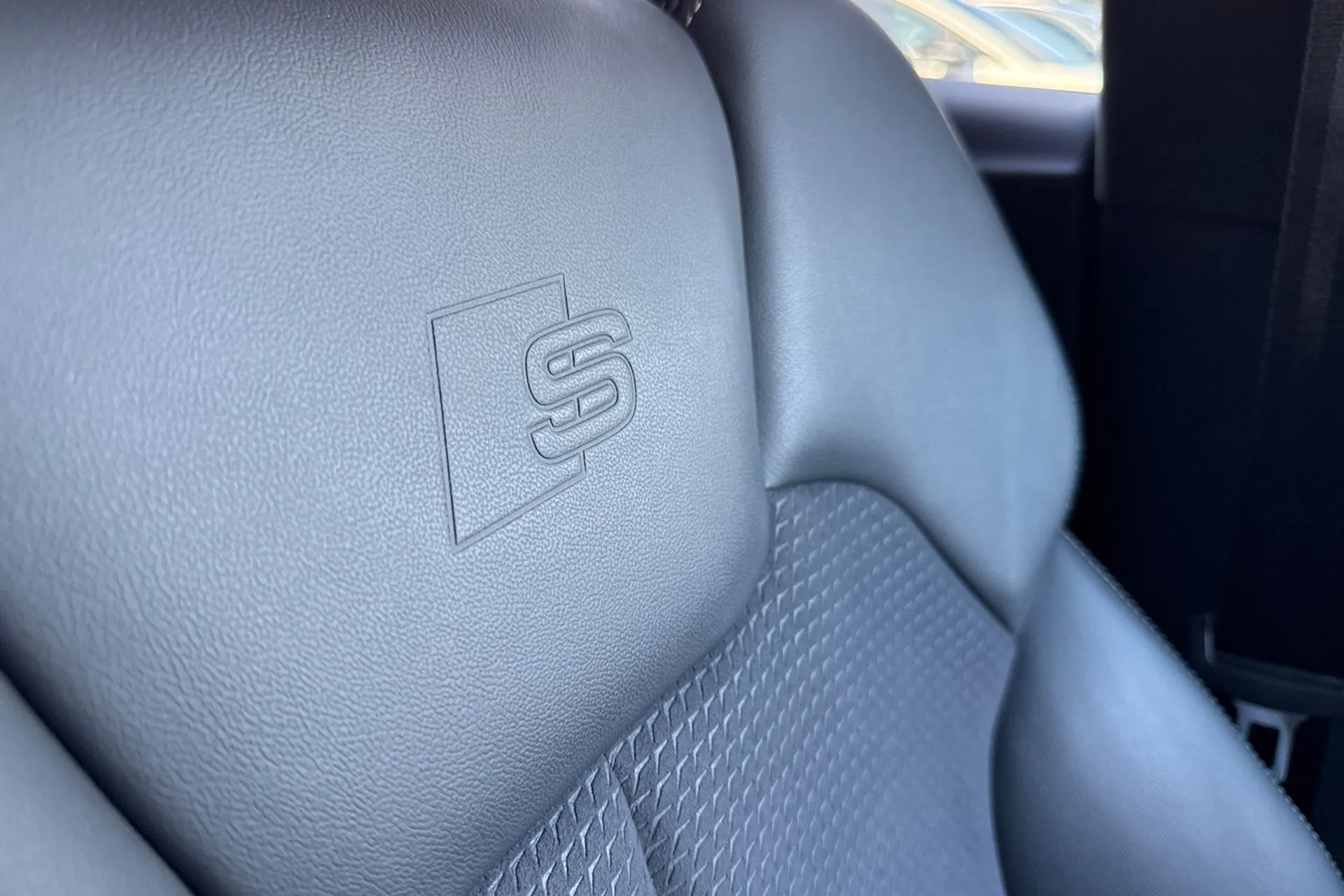 Audi Q5 thumbnail image number 49