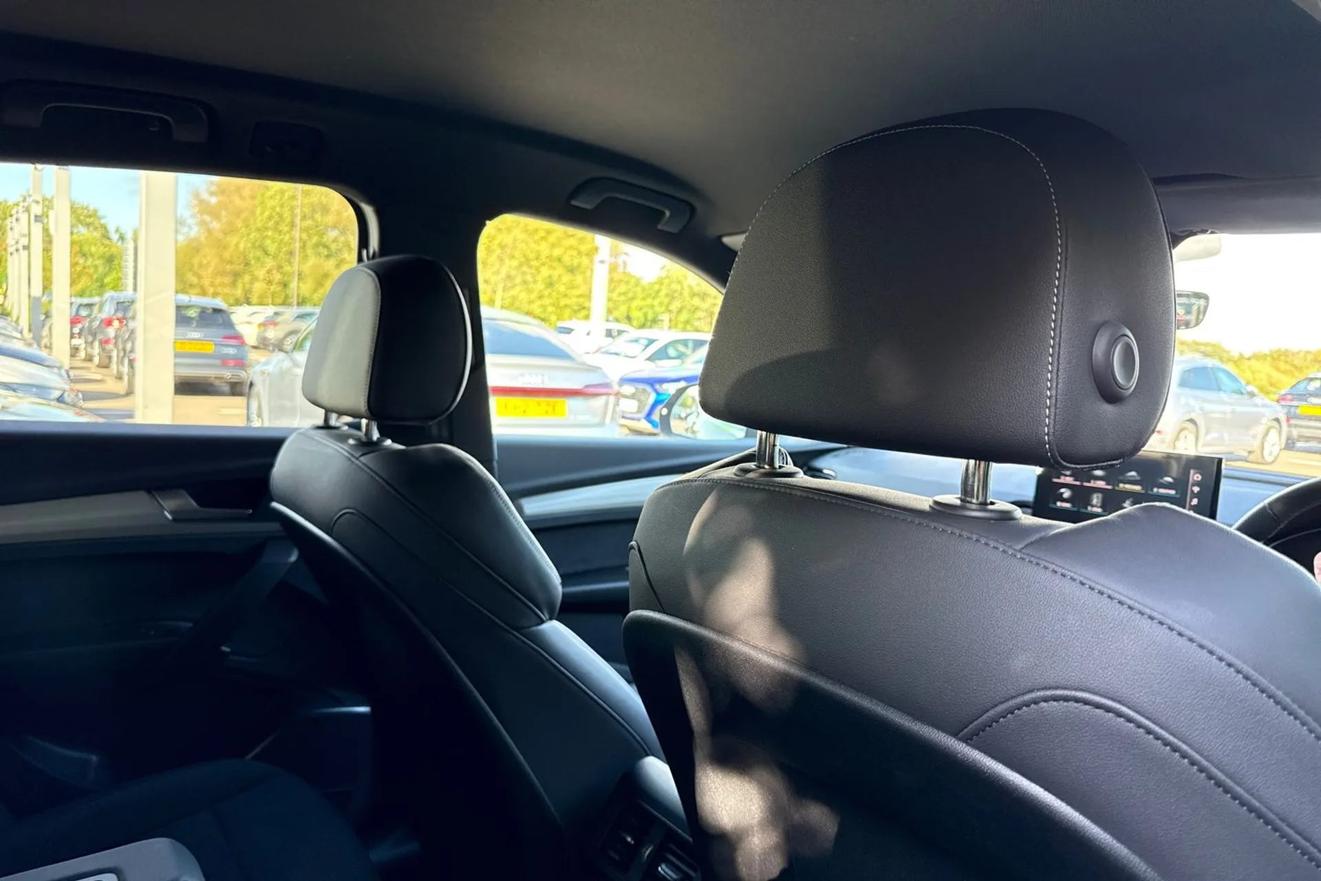 Audi Q5 thumbnail image number 22