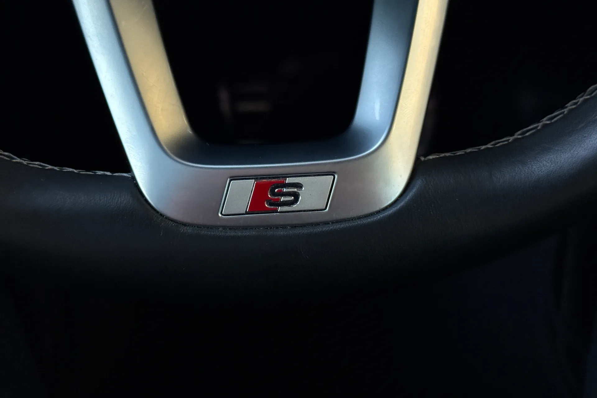 Audi A3 thumbnail image number 27