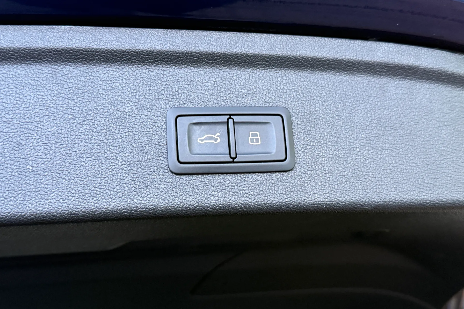 Audi A3 thumbnail image number 56