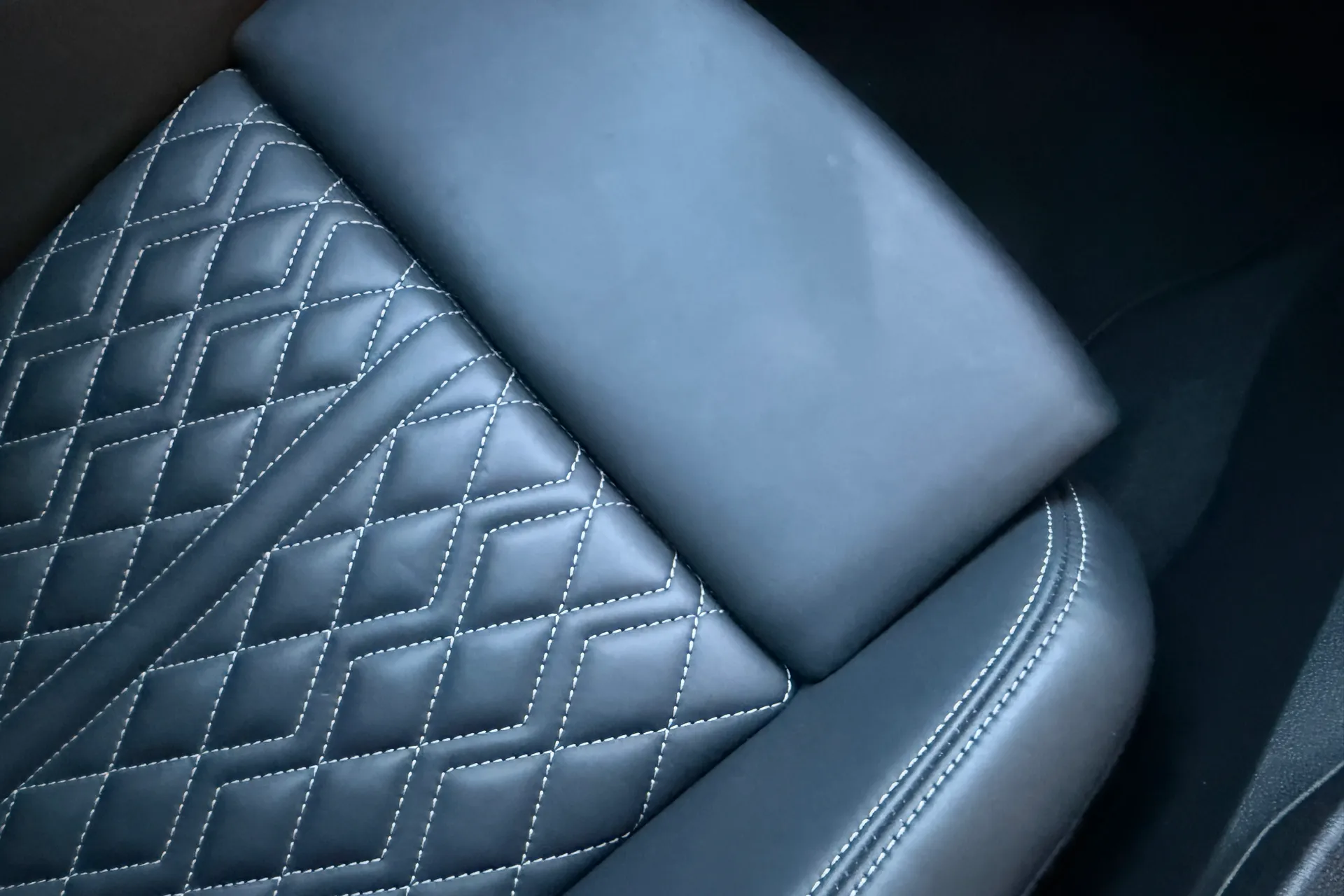 Audi A3 thumbnail image number 33