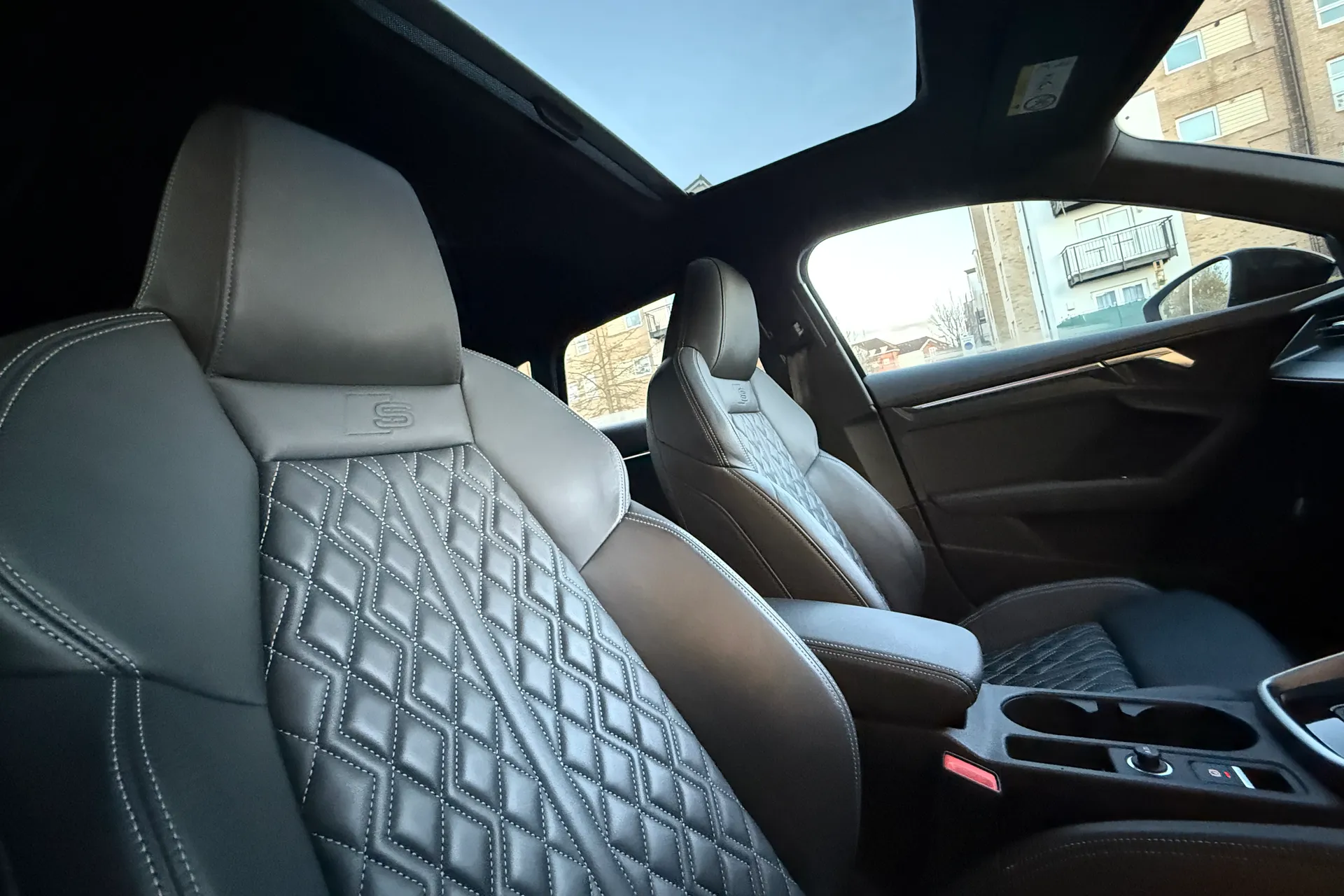 Audi A3 thumbnail image number 40