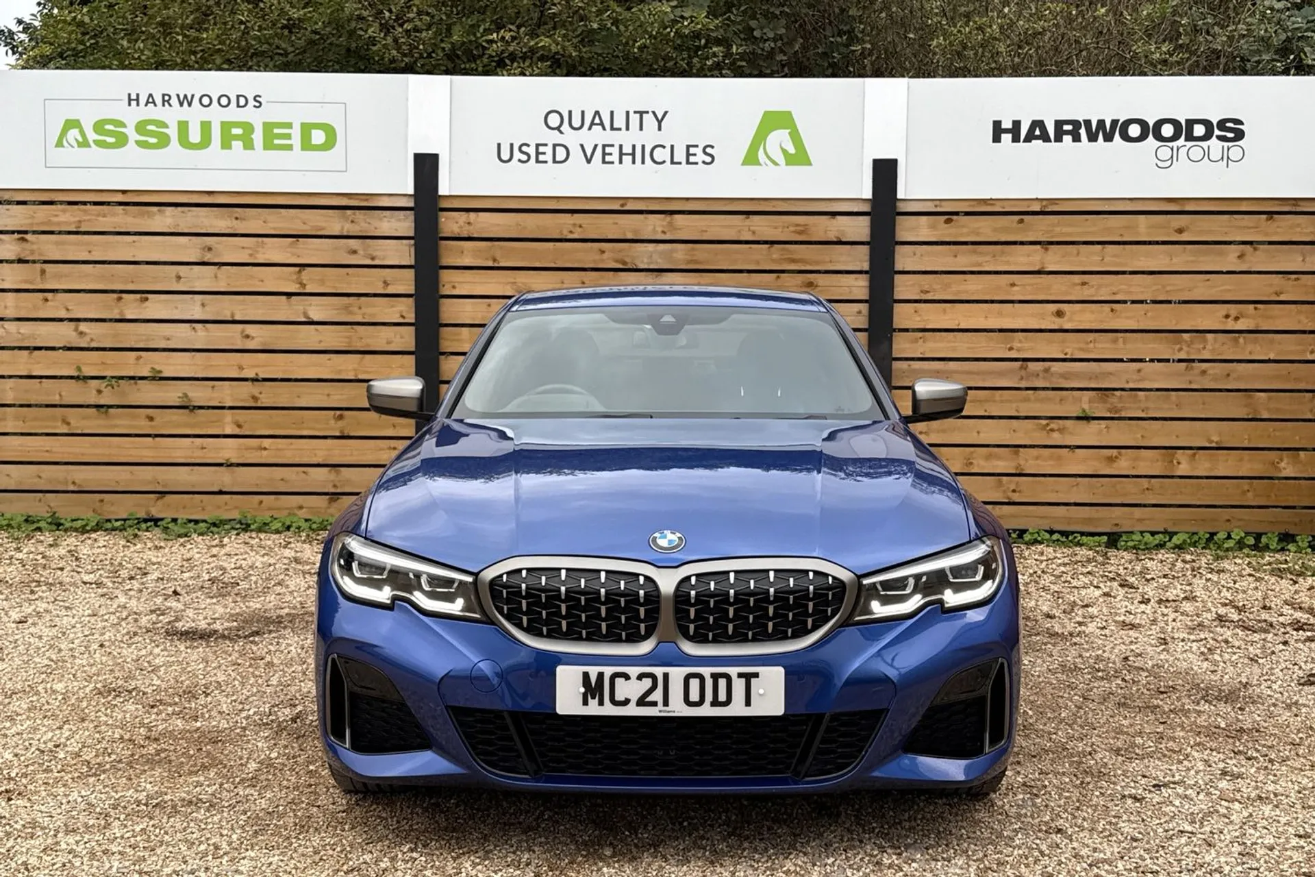 BMW 3 SERIES thumbnail image number 13