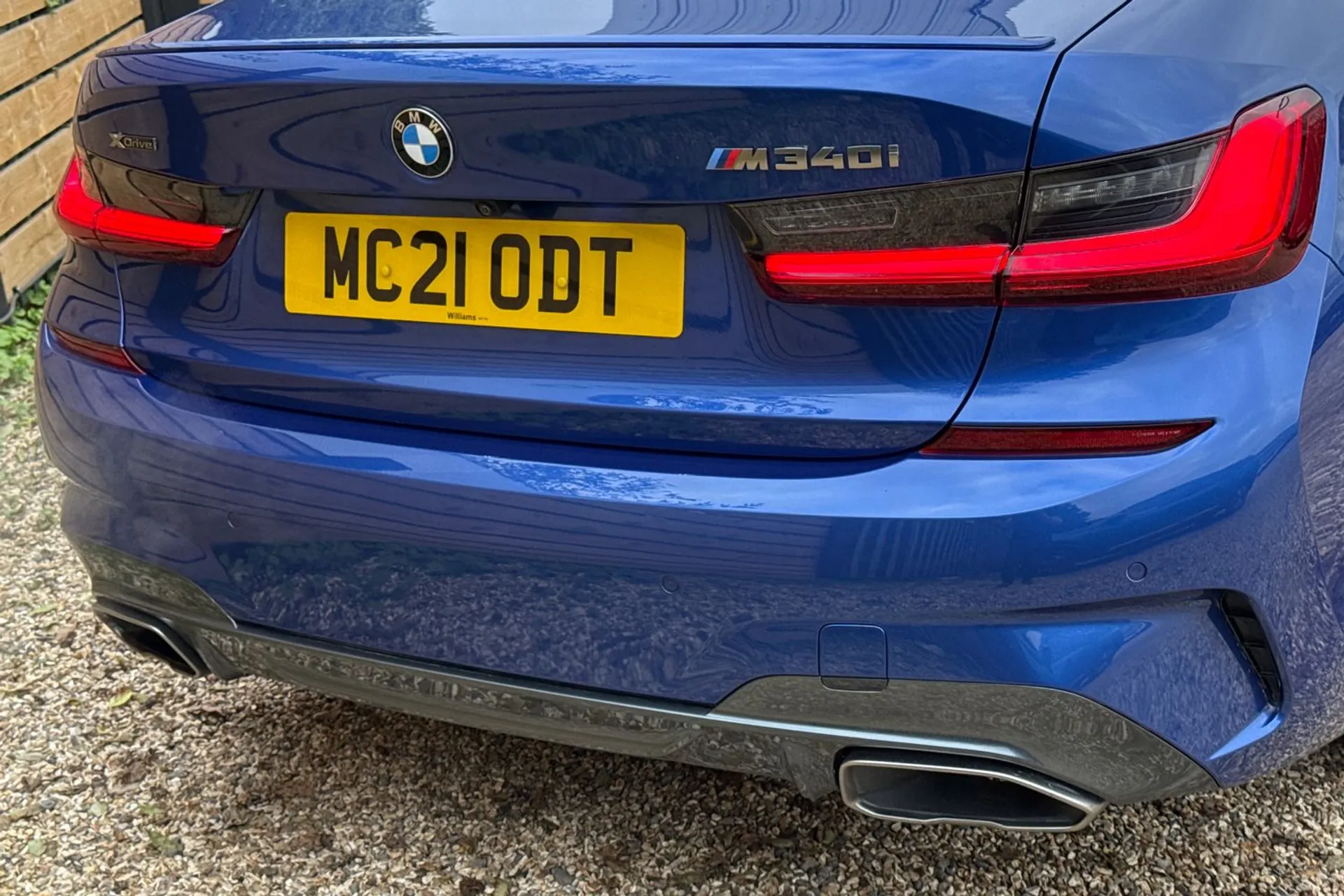 BMW 3 SERIES thumbnail image number 18