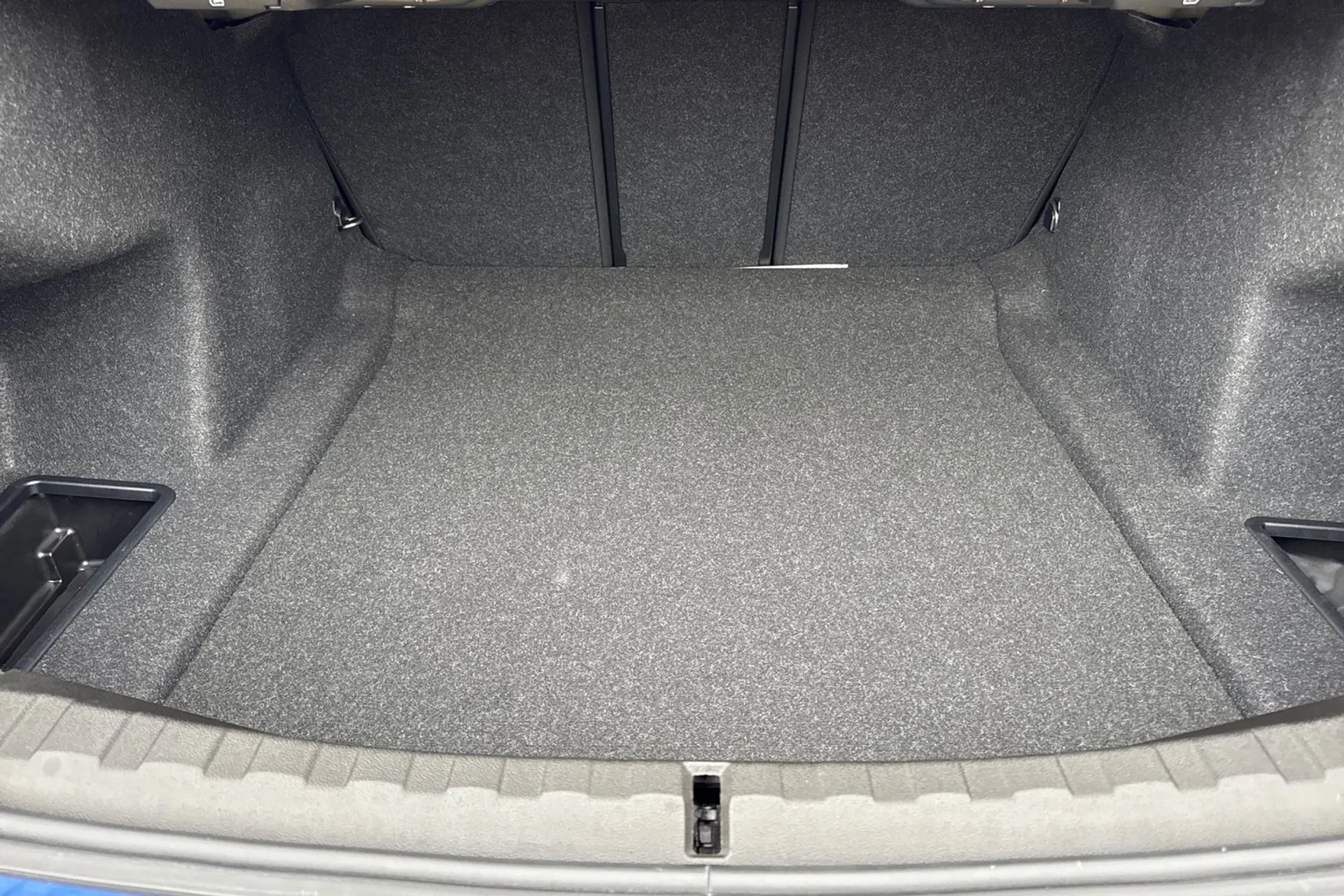 BMW 3 SERIES thumbnail image number 23