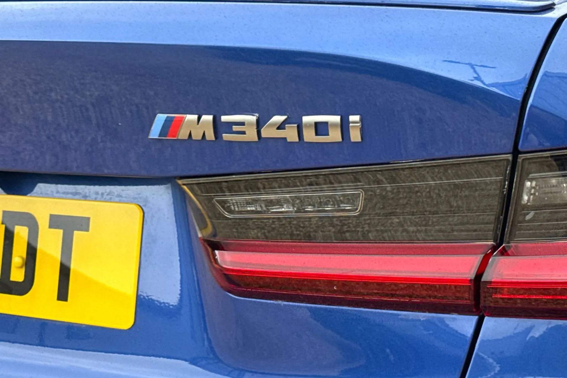 BMW 3 SERIES thumbnail image number 52