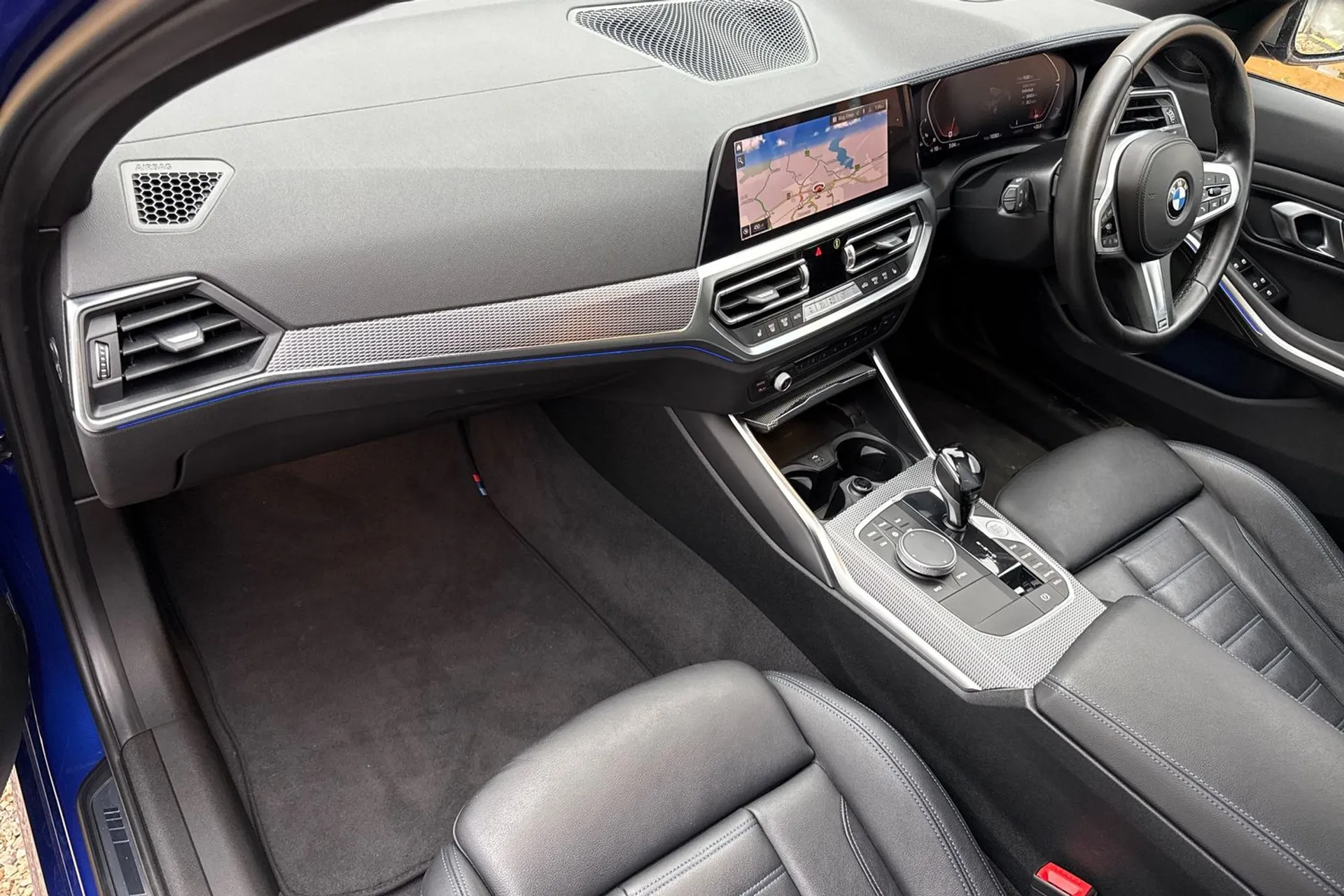 BMW 3 SERIES thumbnail image number 29