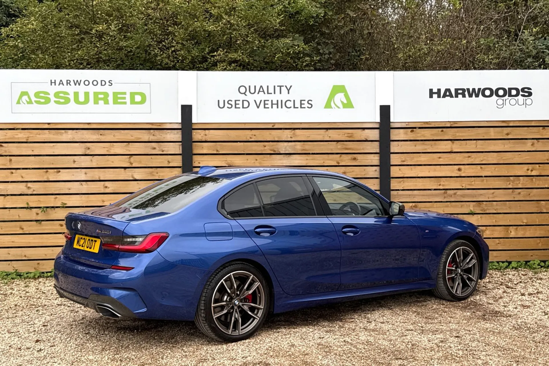 BMW 3 SERIES thumbnail image number 8