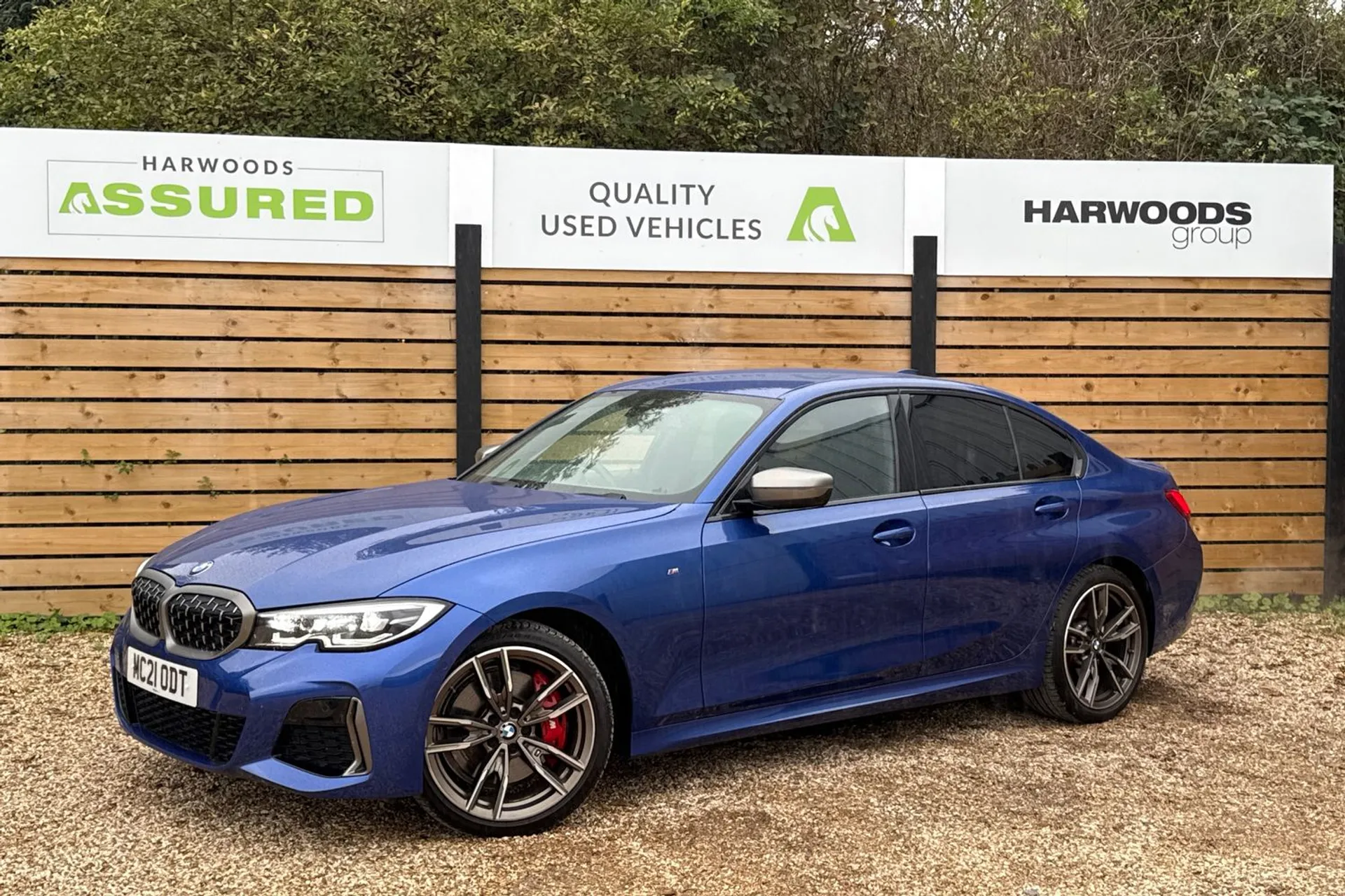 BMW 3 SERIES thumbnail image number 12