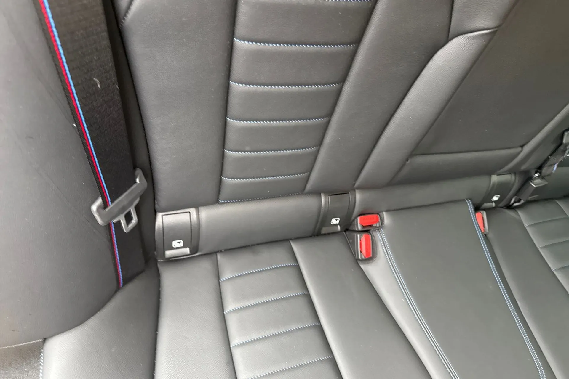 BMW 3 SERIES thumbnail image number 26