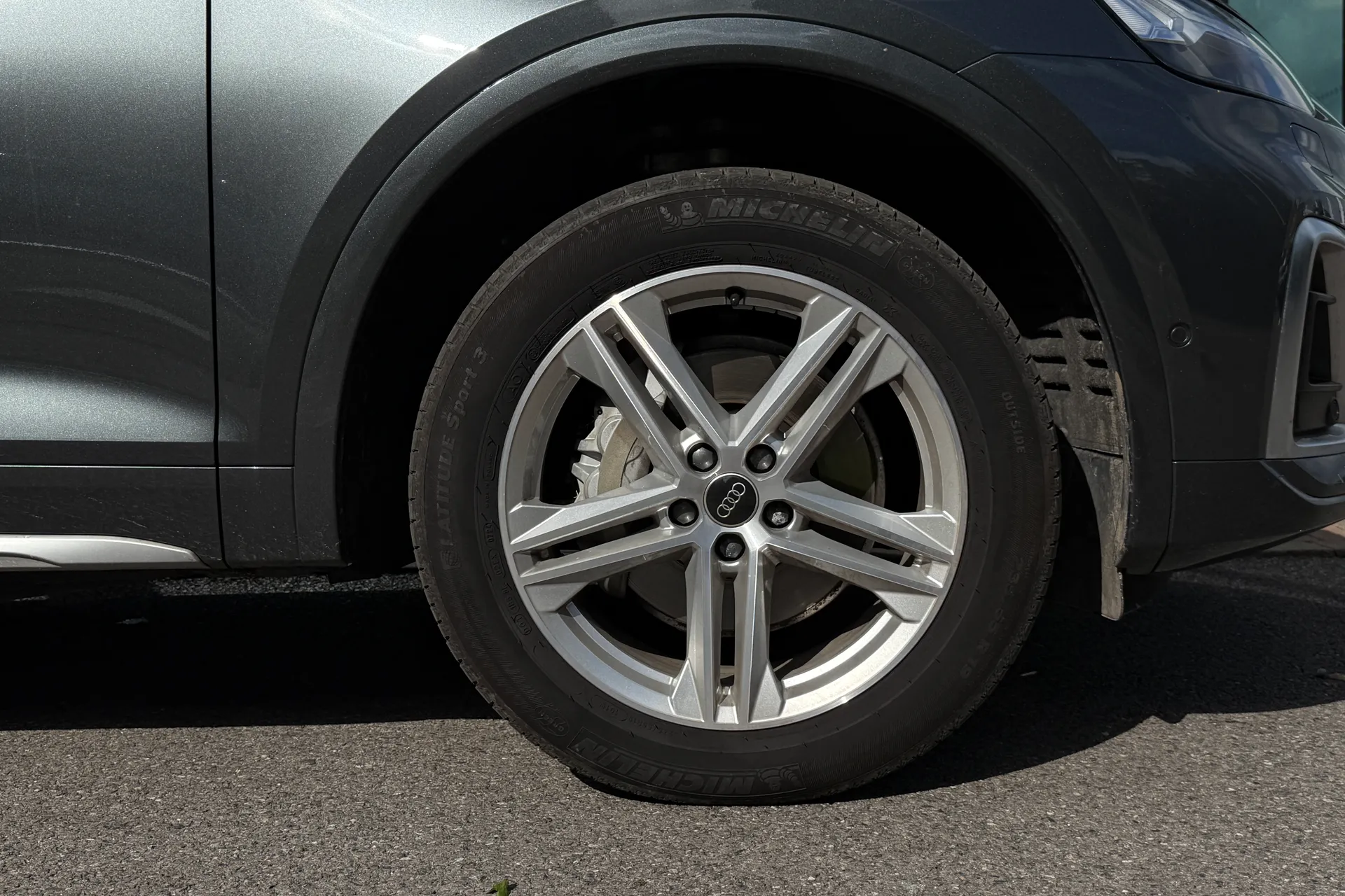 Audi Q5 thumbnail image number 7