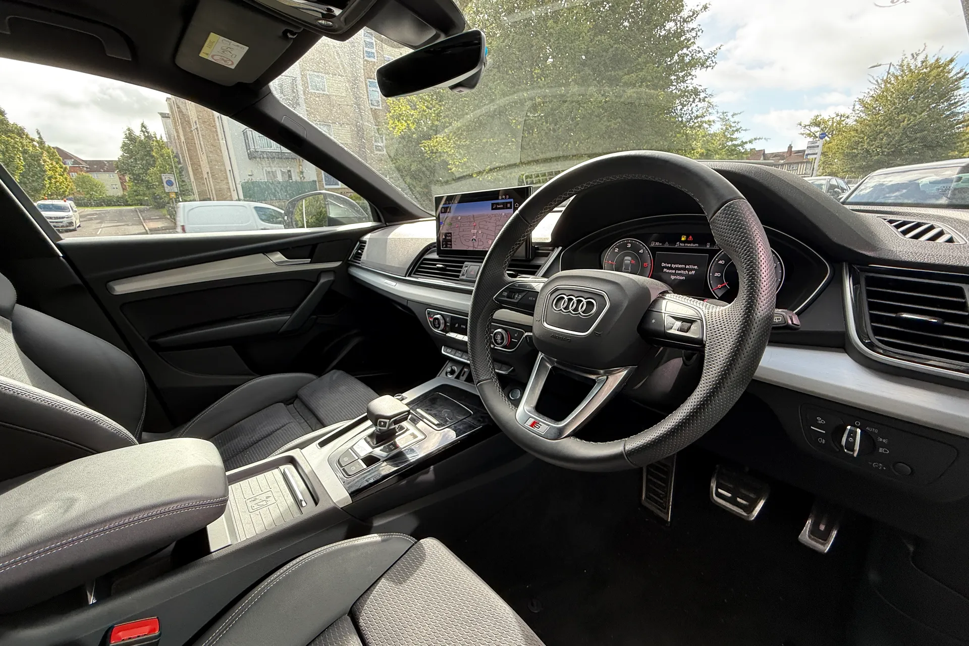 Audi Q5 thumbnail image number 8