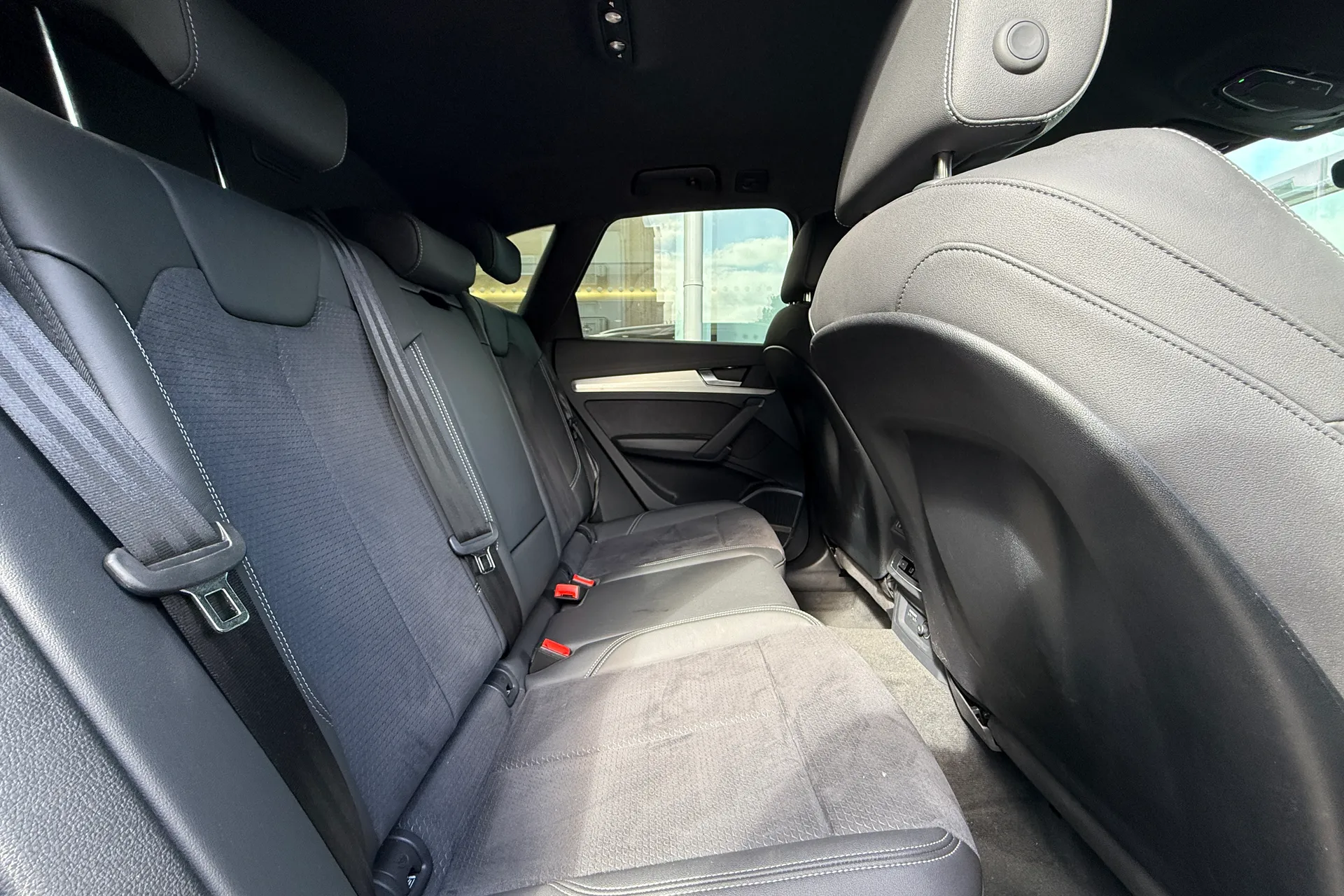 Audi Q5 thumbnail image number 50